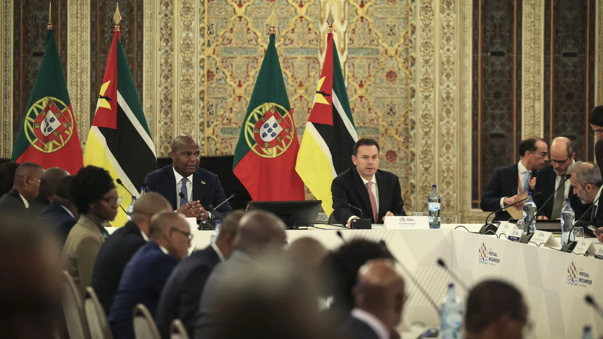 
                    Portugal e Moçambique assinaramm 22 instrumentos de cooperação
                