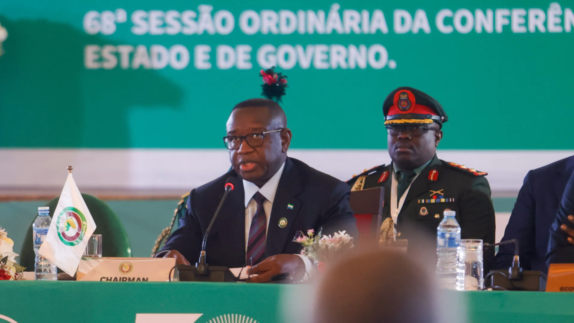 
                    CEDEAO exige transição breve em Bissau, 