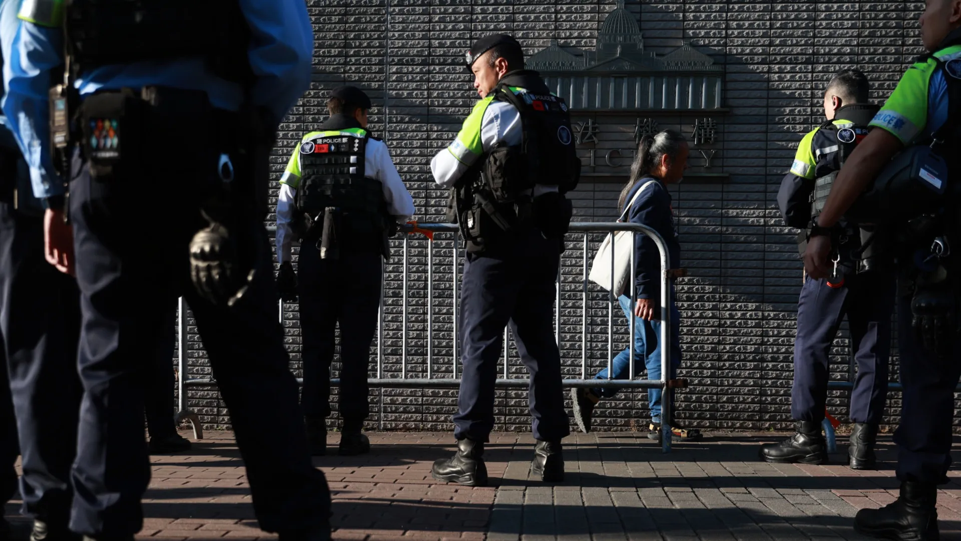 
                    Magnata da imprensa pró-democracia de Hong Kong conhece sentença segunda-feira
                