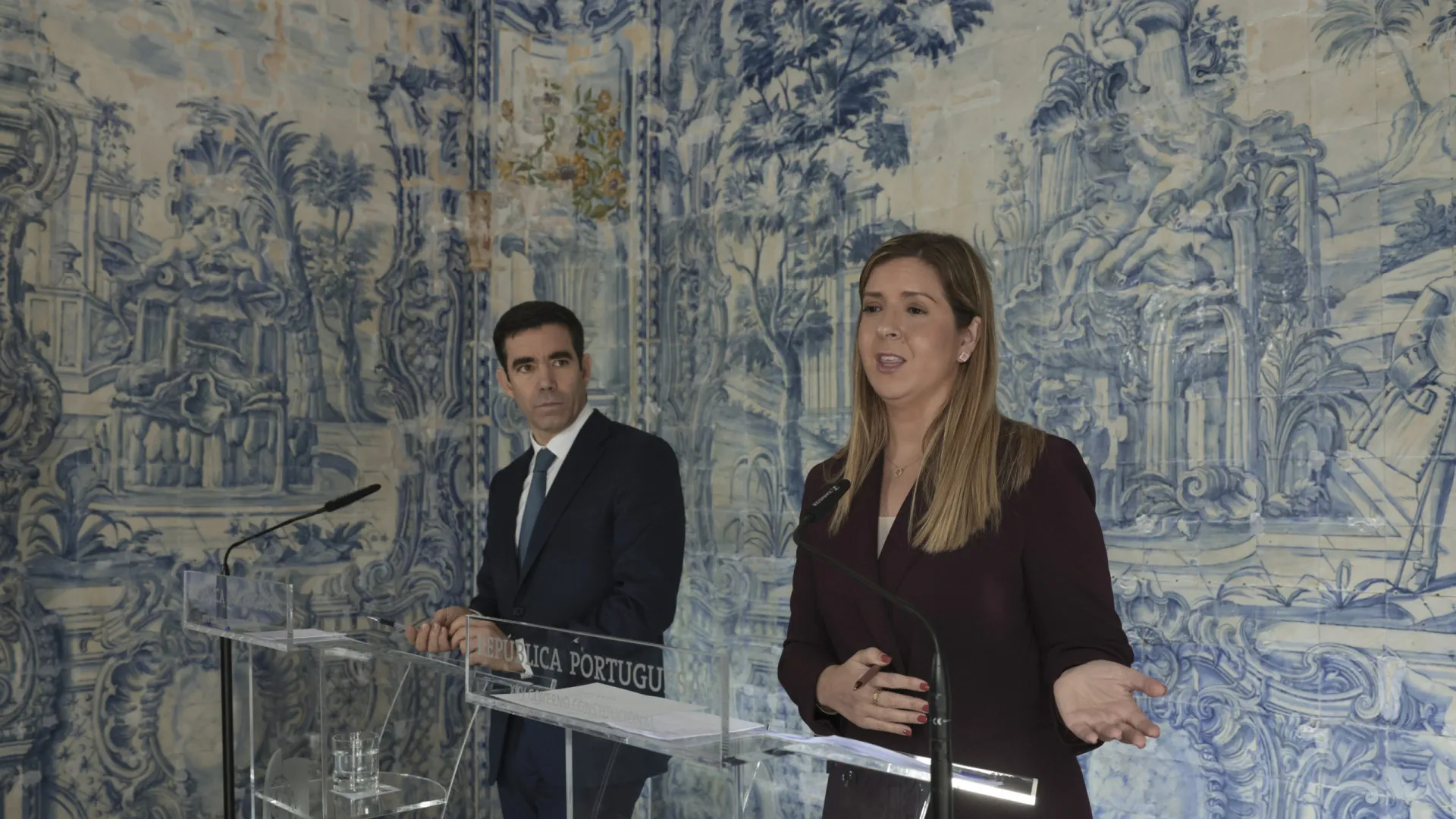 
                    Governo aprova nova lei de mecenato cultural para apoio a projetos
                