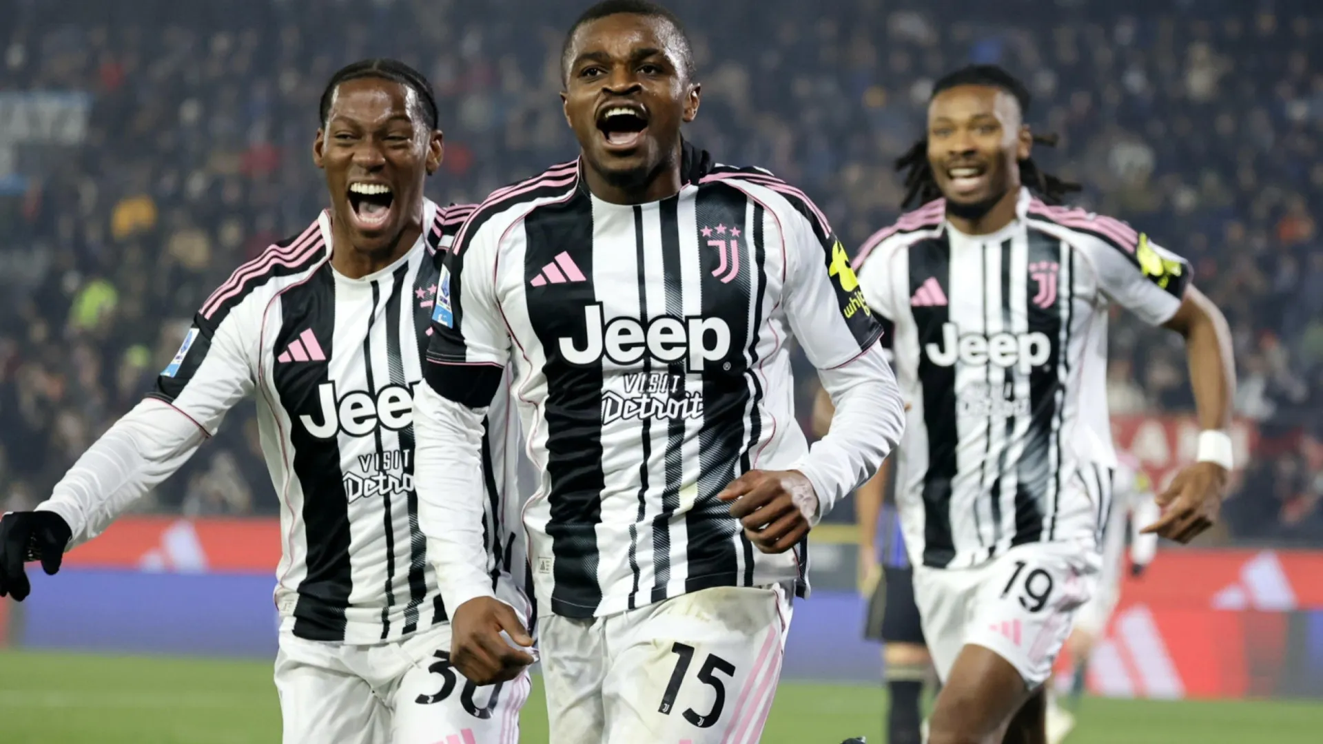 
                    Atenção, Benfica. Juventus mais perto da liderança da Serie A
                