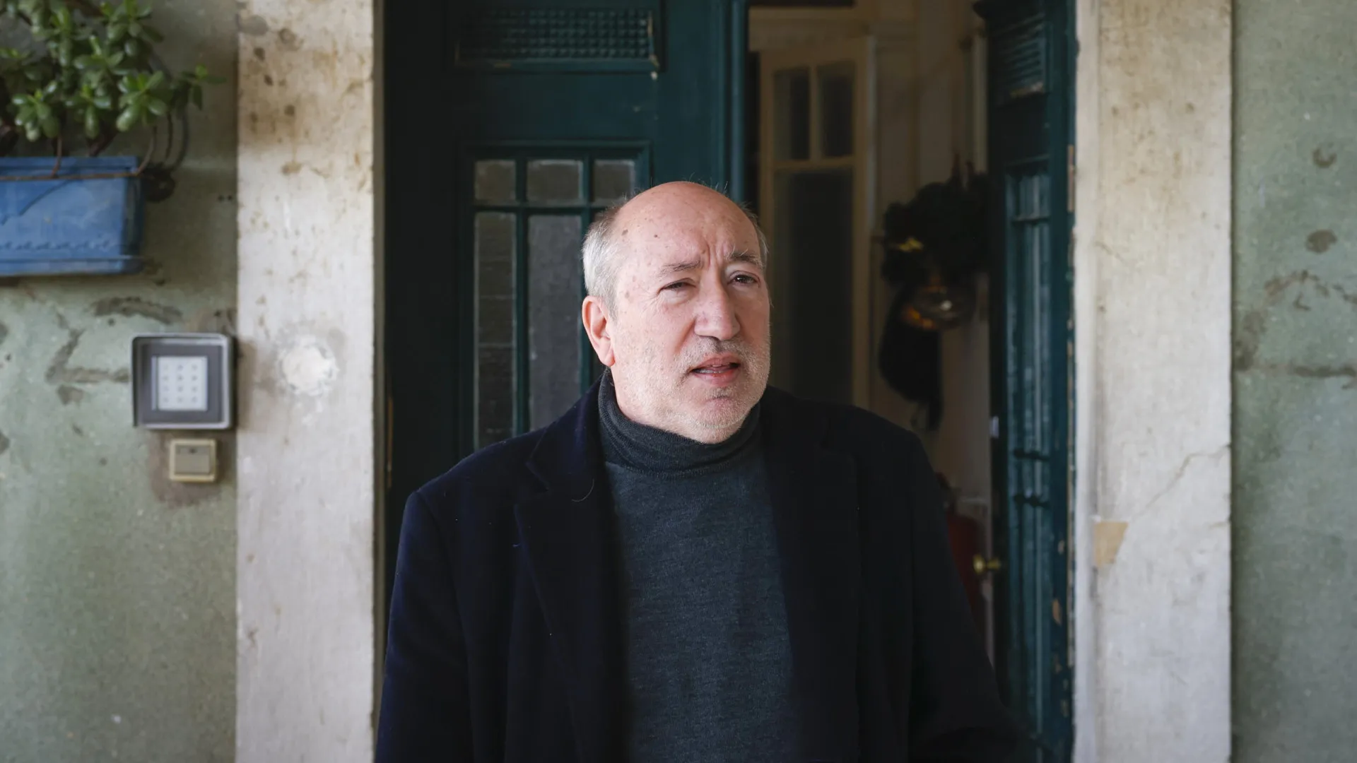 
                    Apelo de Carneiro à Esquerda mostra 