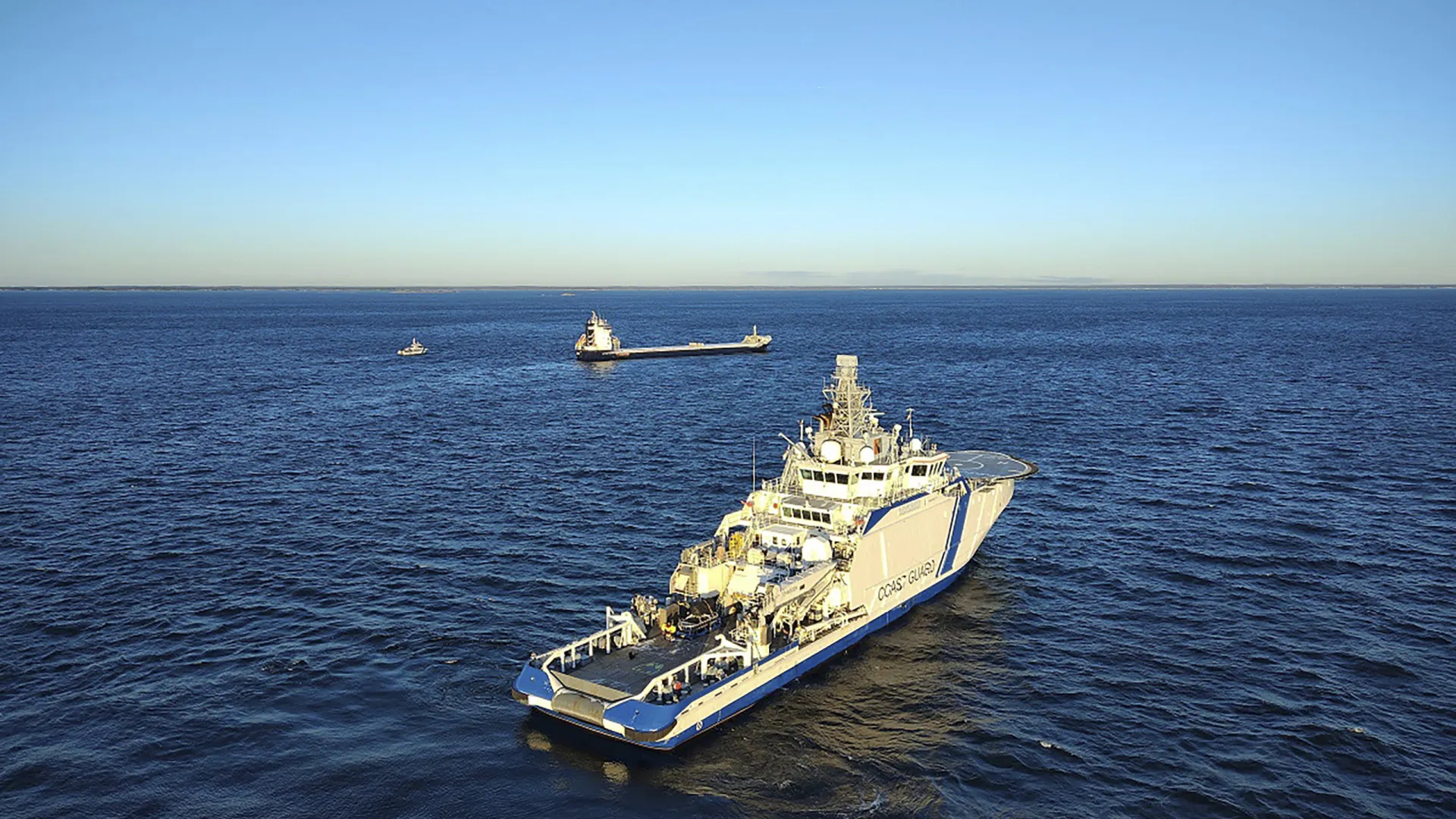 
                    Navio suspeito de rutura de cabo submarino no Báltico vinha da Rússia e seguia para Israel - Finlândia
                