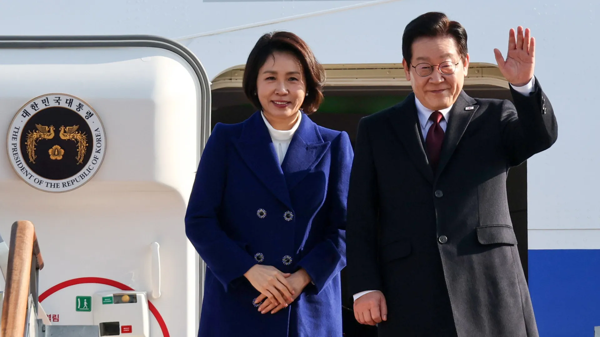 
                    Presidente da Coreia do Sul inicia visita de quatro dias à China
                