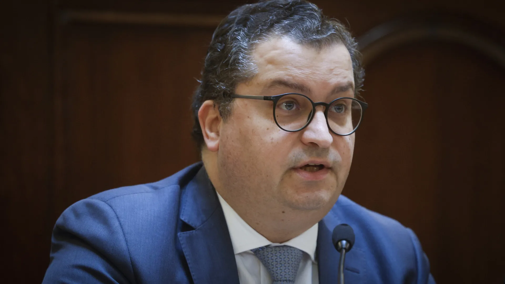 
                    Governo apresentará nova proposta sobre prémio salarial em breve
                