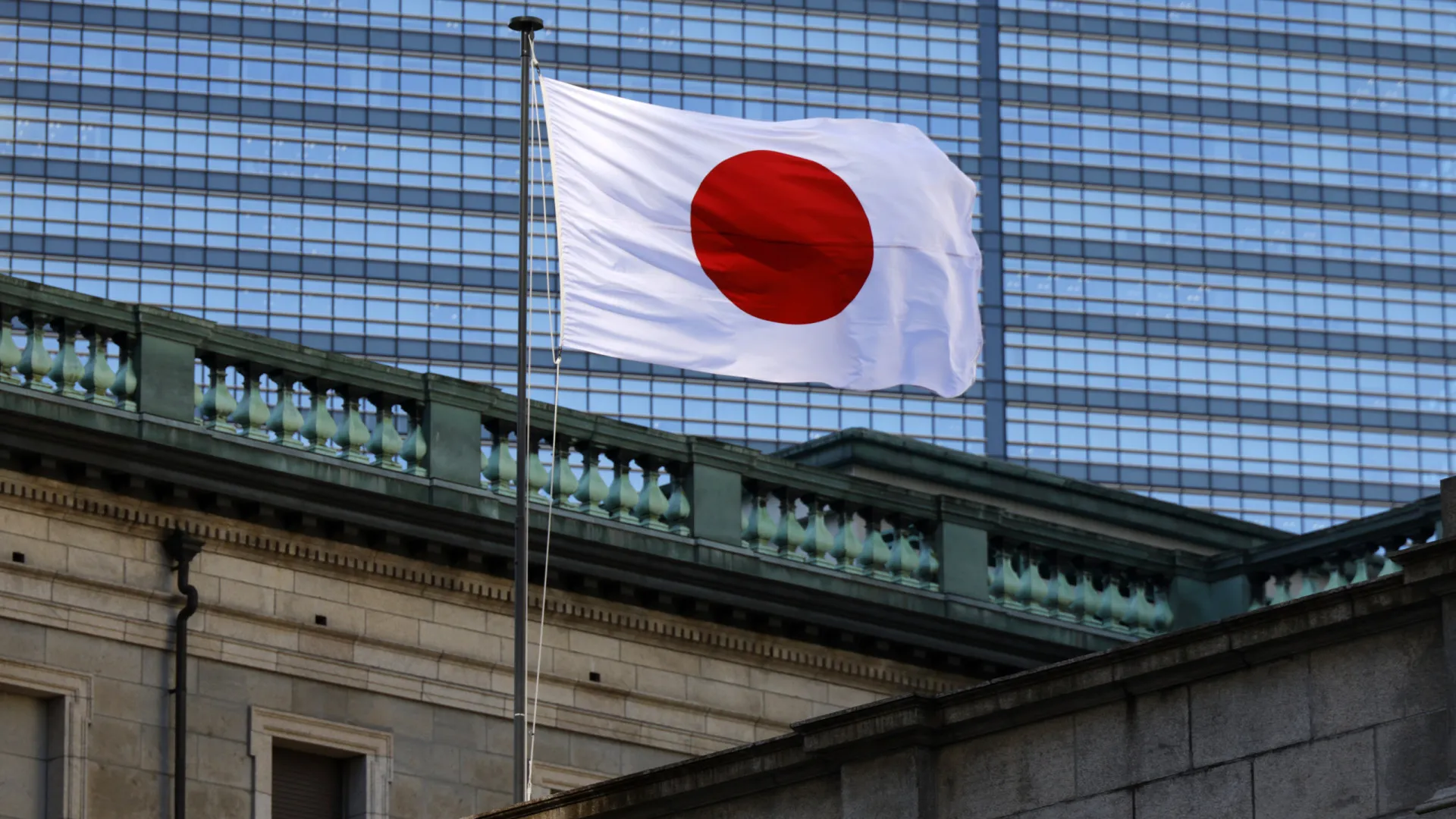
                    Japão vai flexibilizar restrições às centrais a carvão para atenuar crise
                