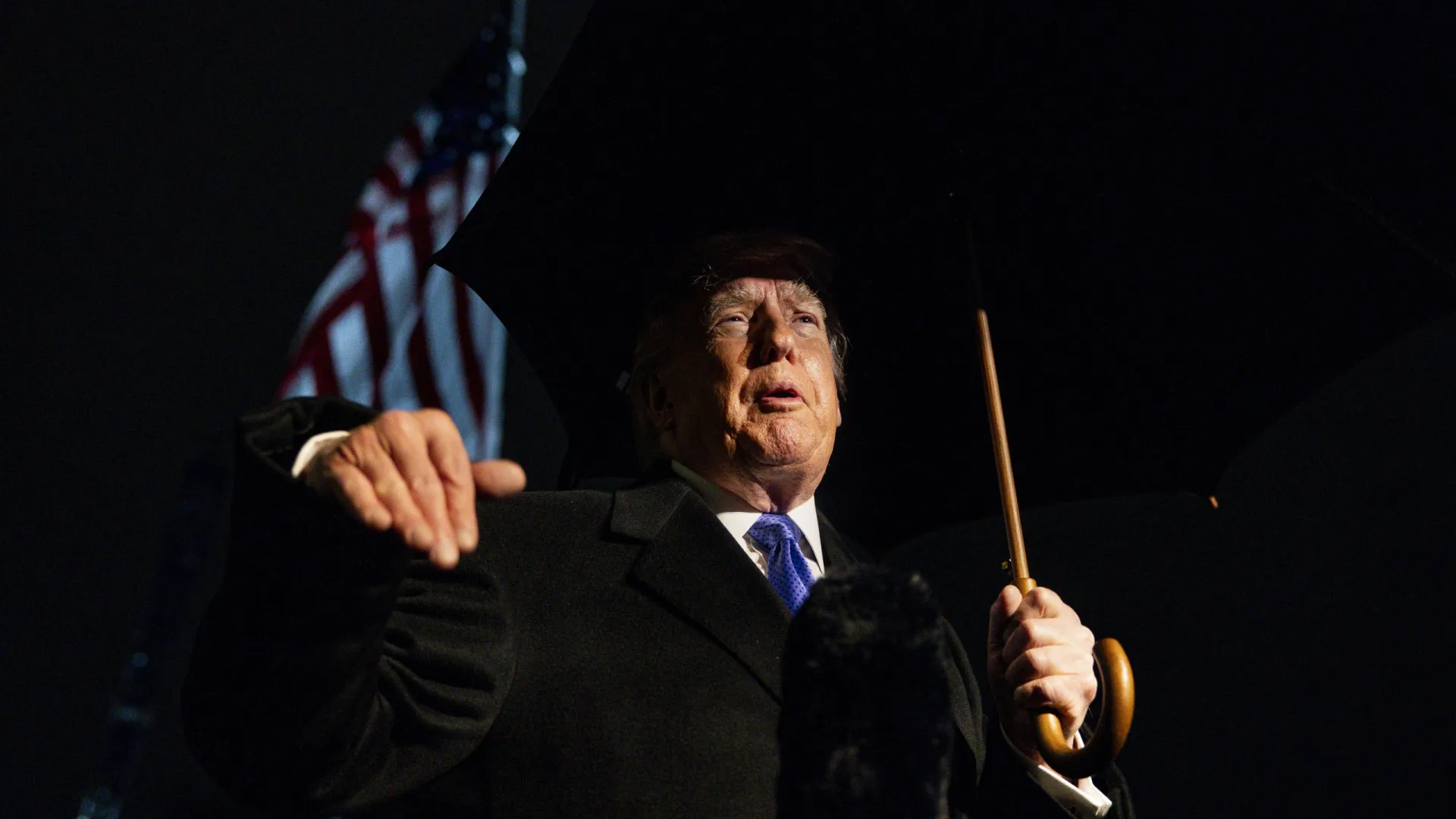 
                    Líder dos EUA diz que Irão 