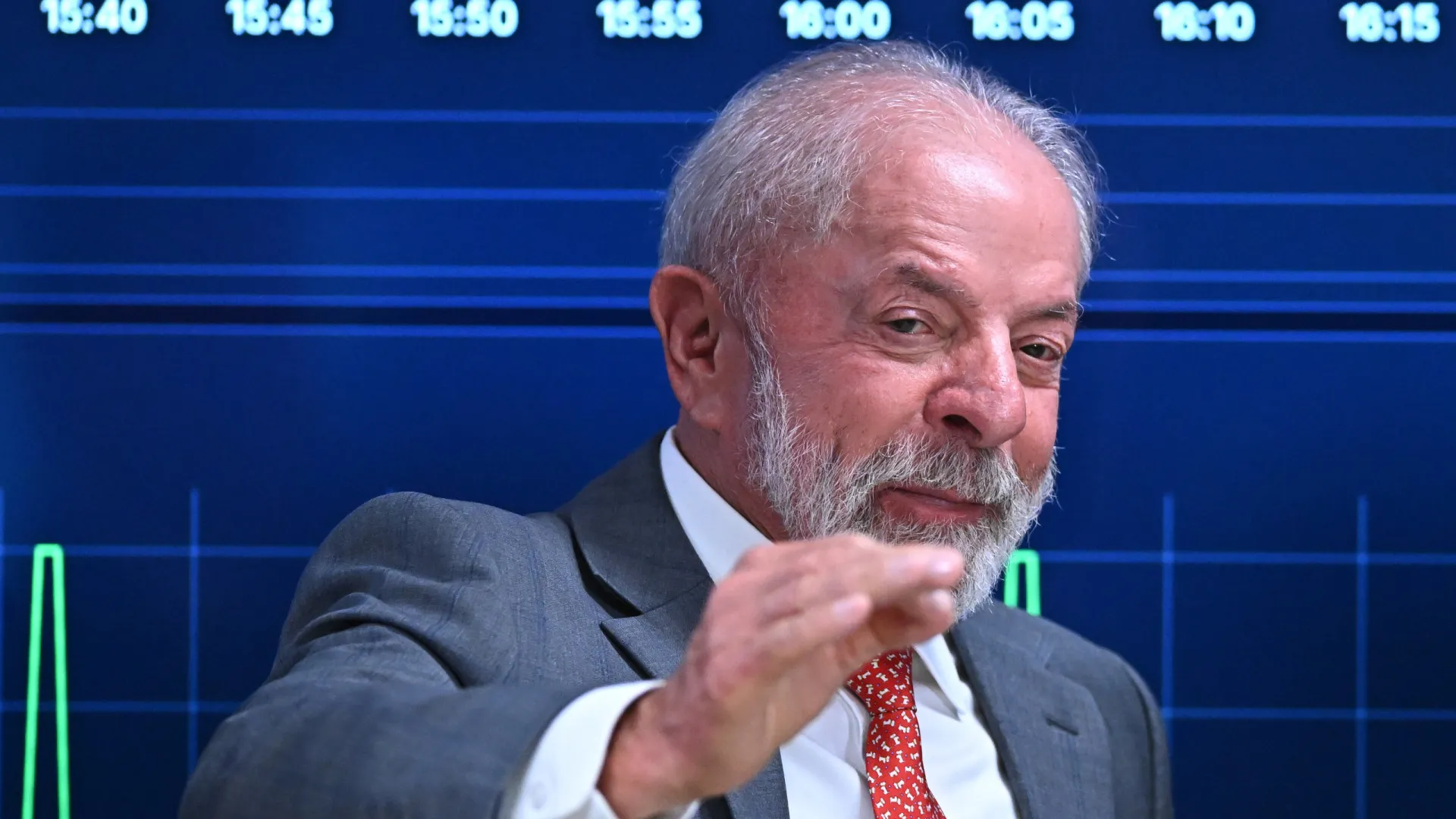 
                    Lula da Silva defende soberania do Panamá sobre canal interoceânico
                