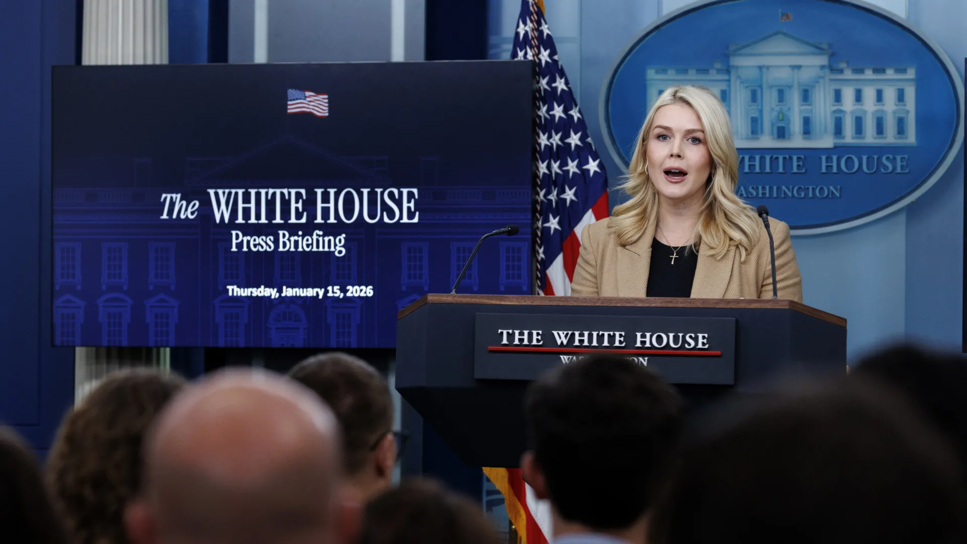 
                    Casa Branca diz que governo venezuelano tem cumprido exigências de Trump
                