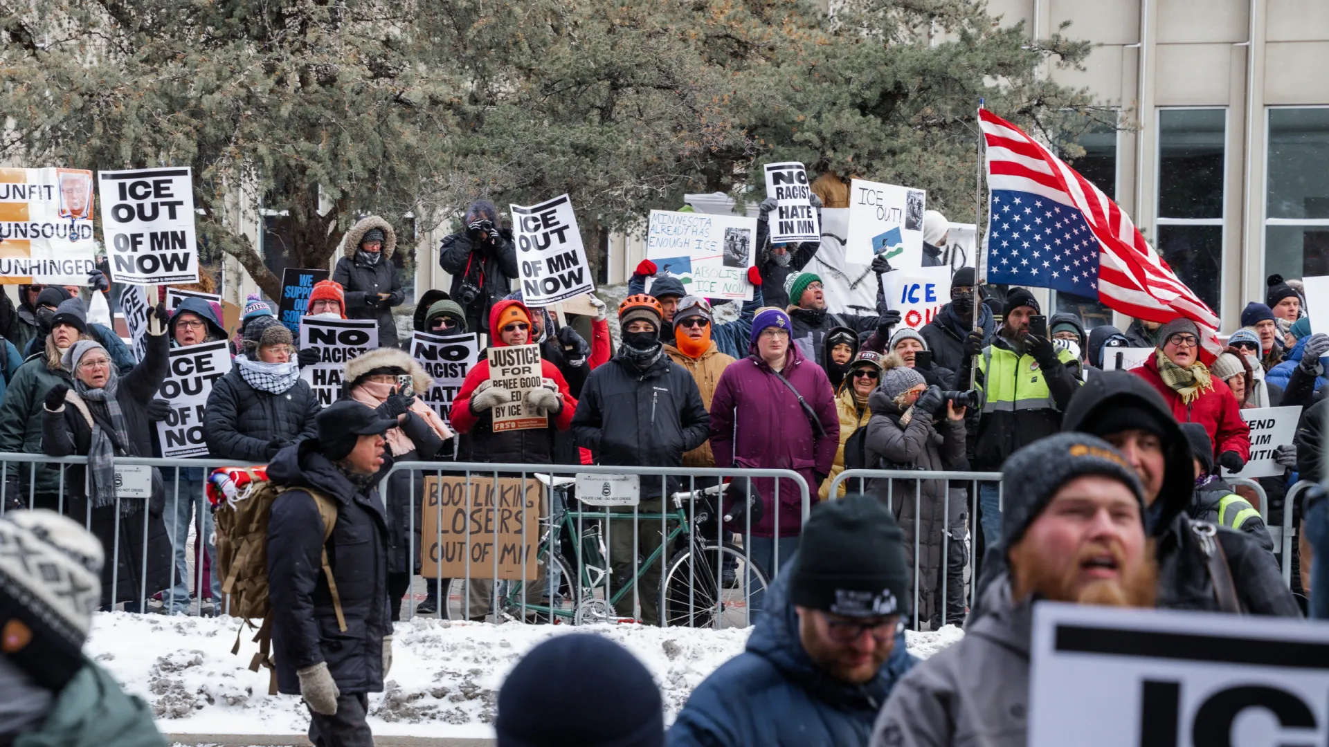 
                    Governador do Minnesota denuncia novo 