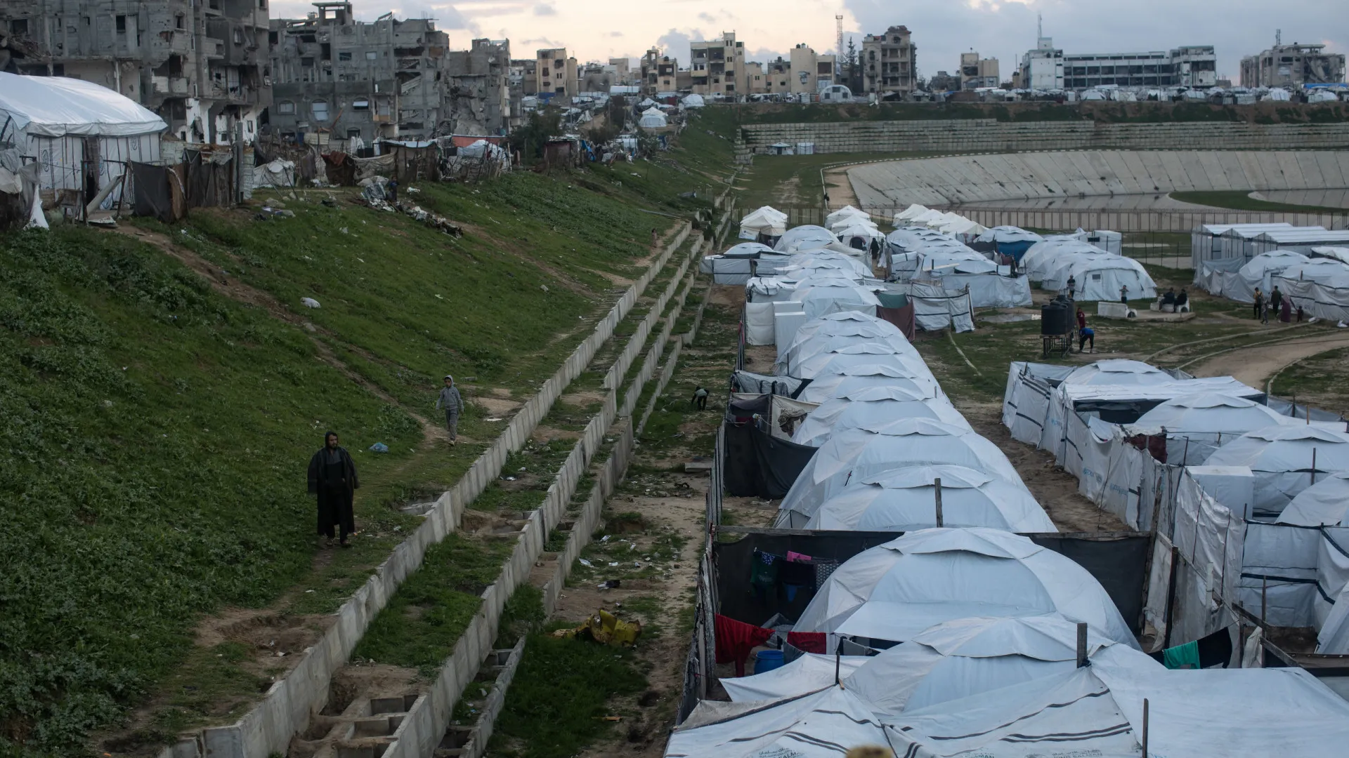 
                    PAM e UNICEF veem esperança em Gaza apesar da frágil situação
                