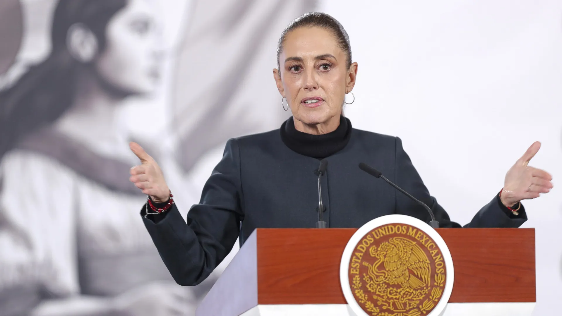 
                    México planeia enviar ajuda a Cuba enquanto negoceia petróleo com EUA
                