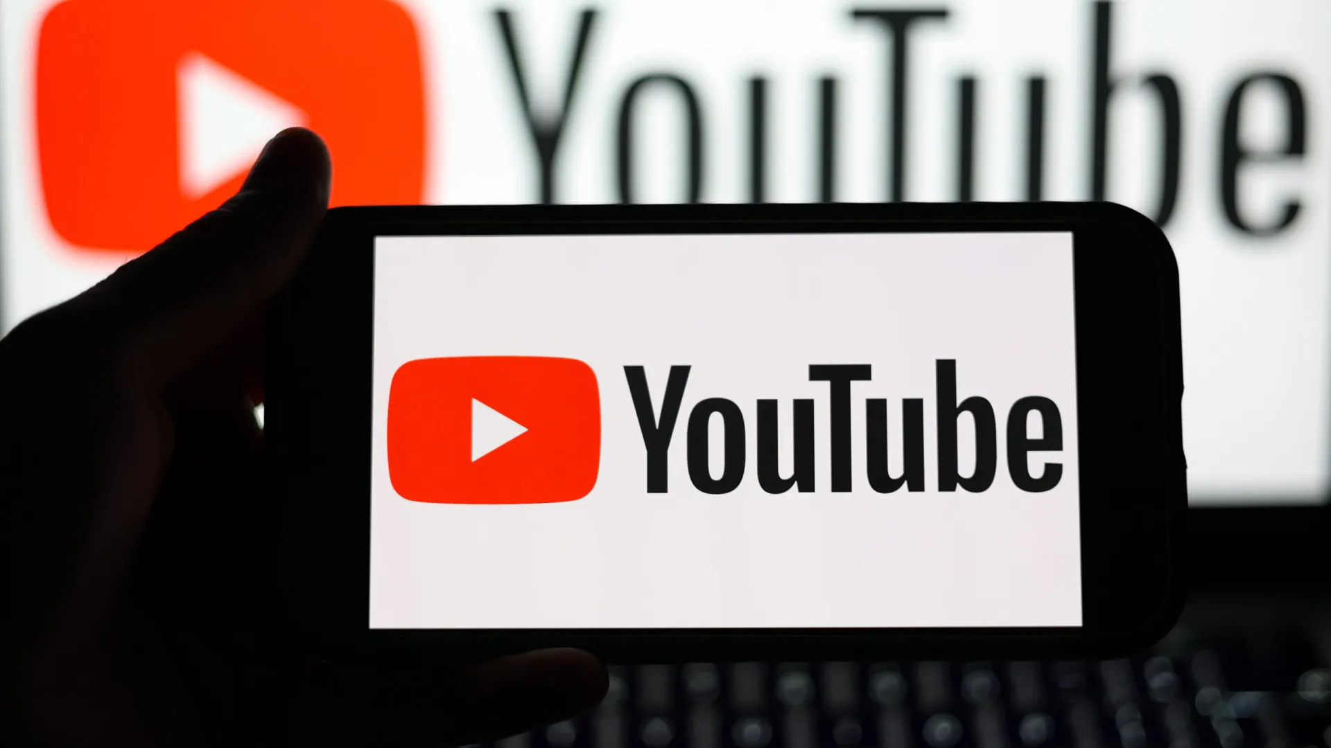 
                    Apagão afeta YouTube em vários países incluindo Portugal
                