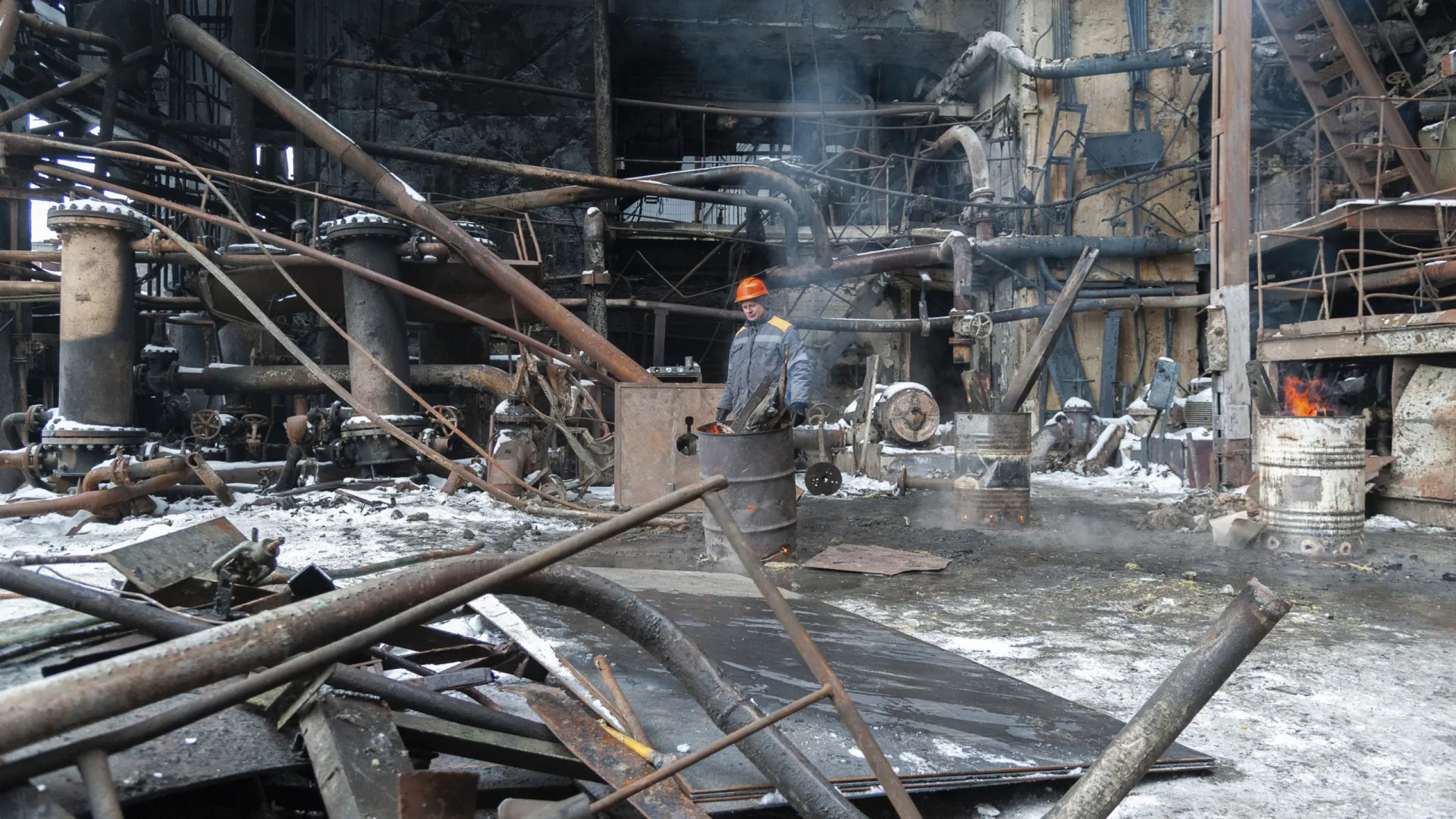 
                    Mais 2.600 imóveis sem aquecimento em Kyiv após novo ataque russo
                