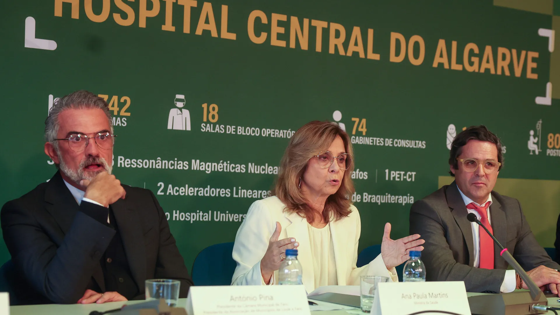 
                    Balanço do atual excesso de óbitos só será feito no final do inverno 
                