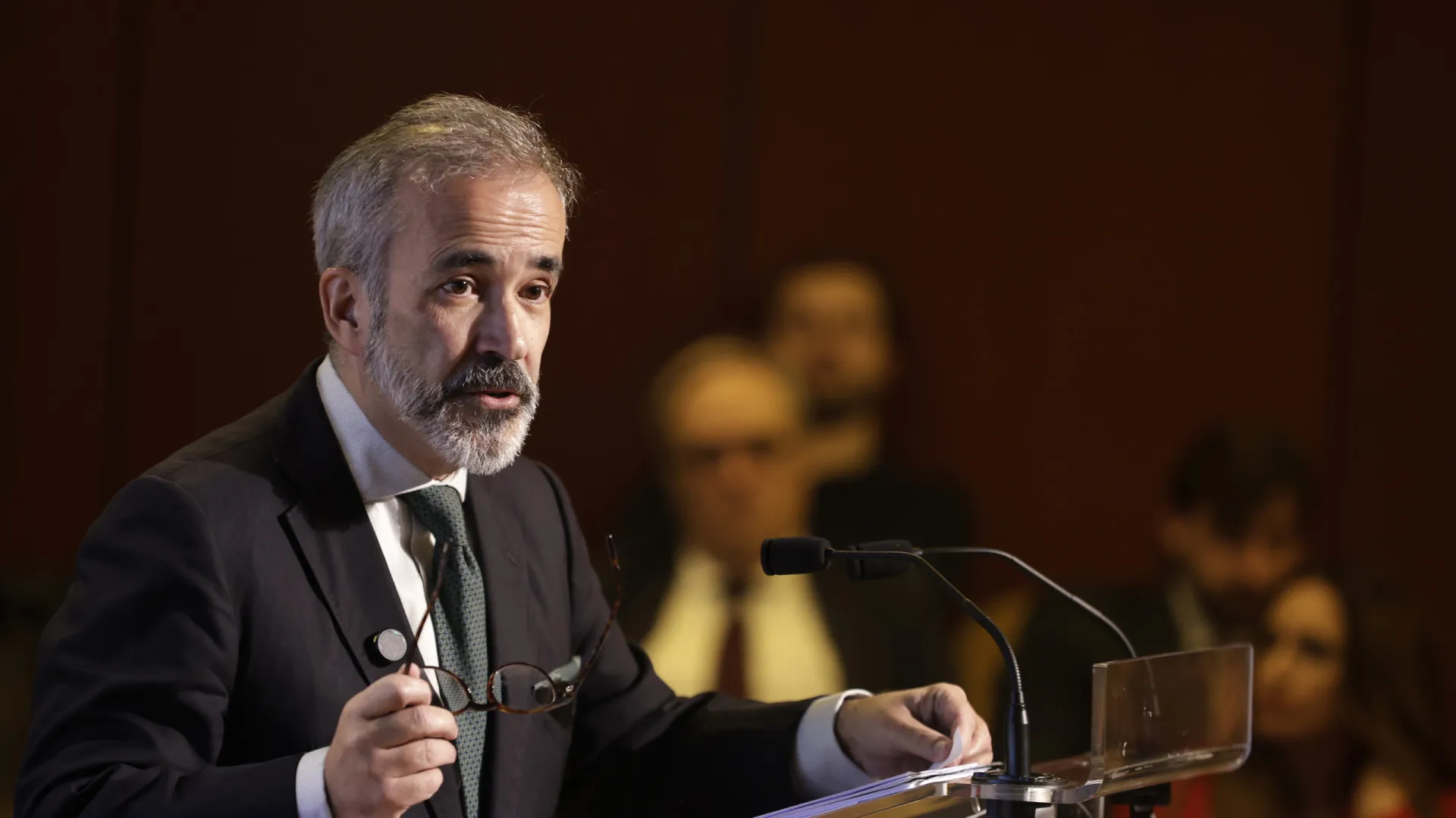 
                    Portugal no Conselho de Paz? 