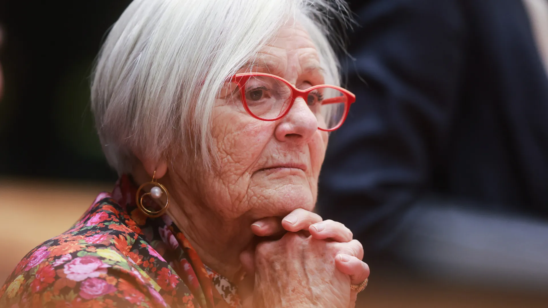 
                    Sobrevivente do Holocausto pede no Parlamento Europeu que se protejam crianças
                