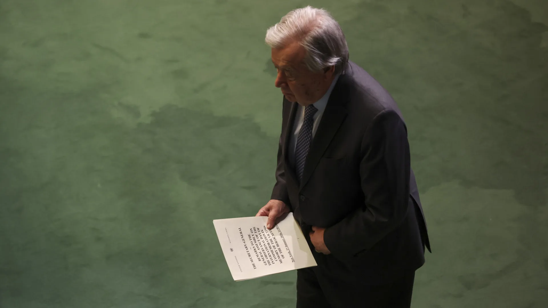
                    Guterres vê EUA e China como polos a dividir mundo em esferas de influência rivais
                