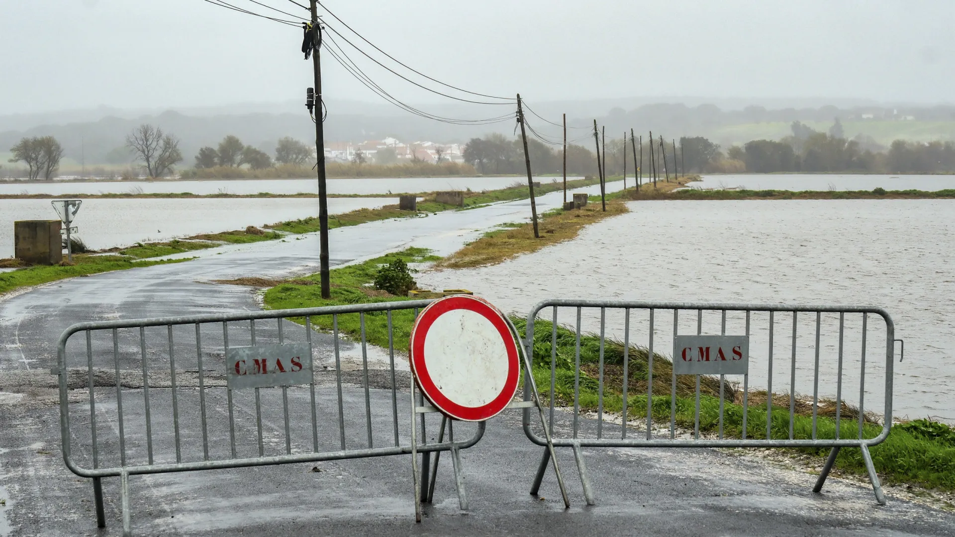 
                    Mau tempo: Governo vai abrir apoio a agricultores com taxas até 100%
                