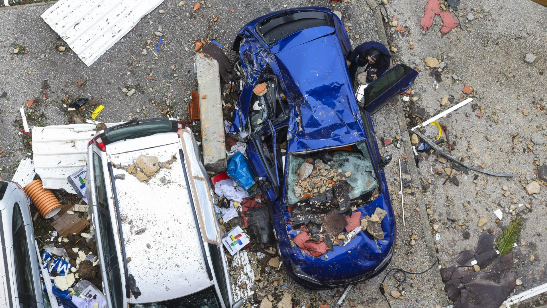 
                    Santarém cria balcão para candidaturas às medidas do Governo
                