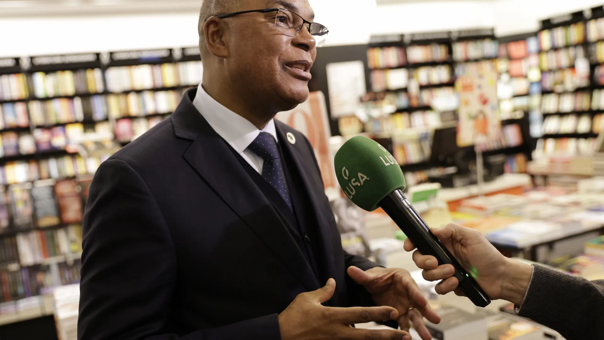 
                    UNITA propõe pacto de transição para evitar violência pós-eleitoral
                