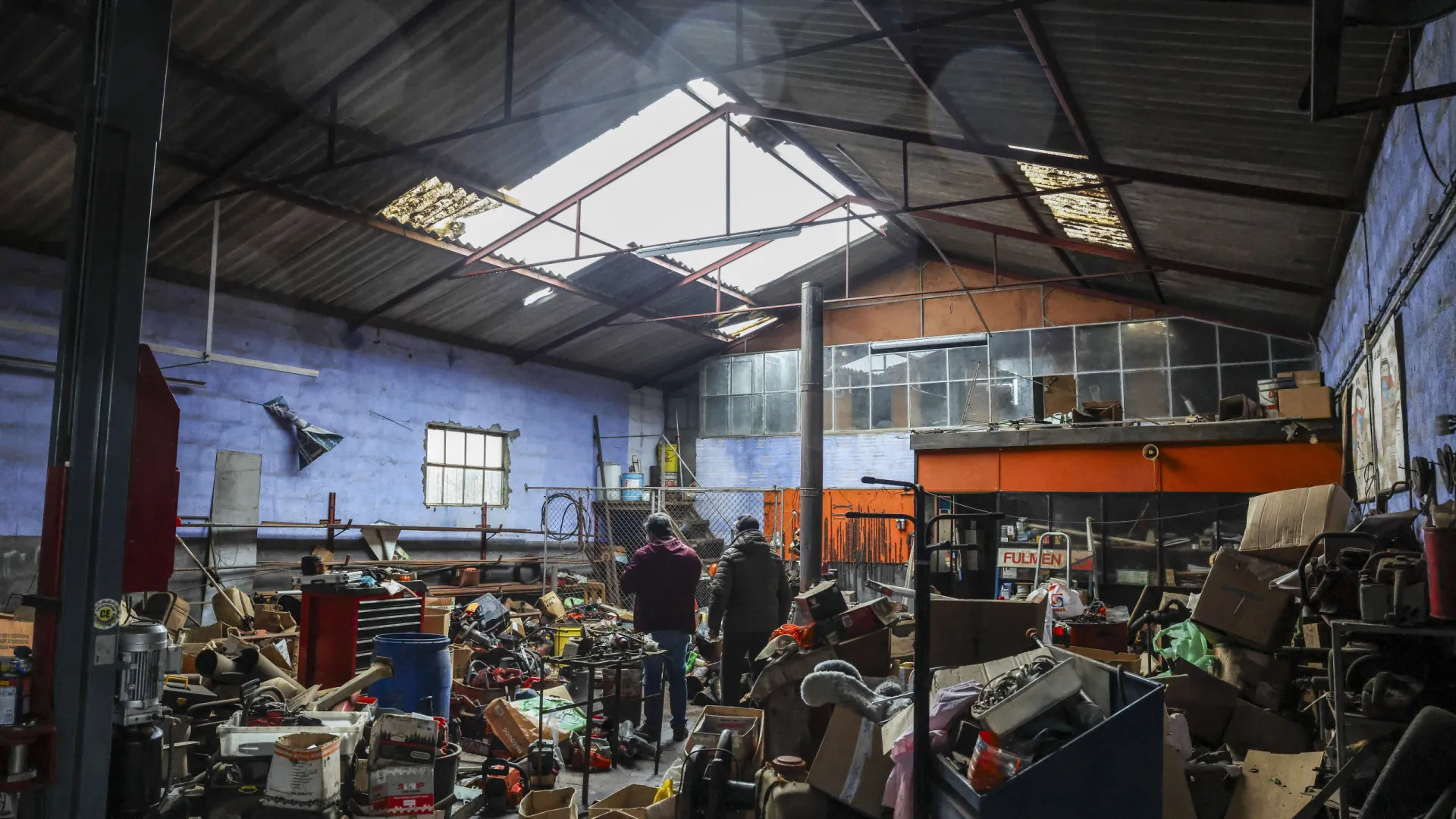 
                    Pedrógão Grande: População obrigada a desenrascar-se. 