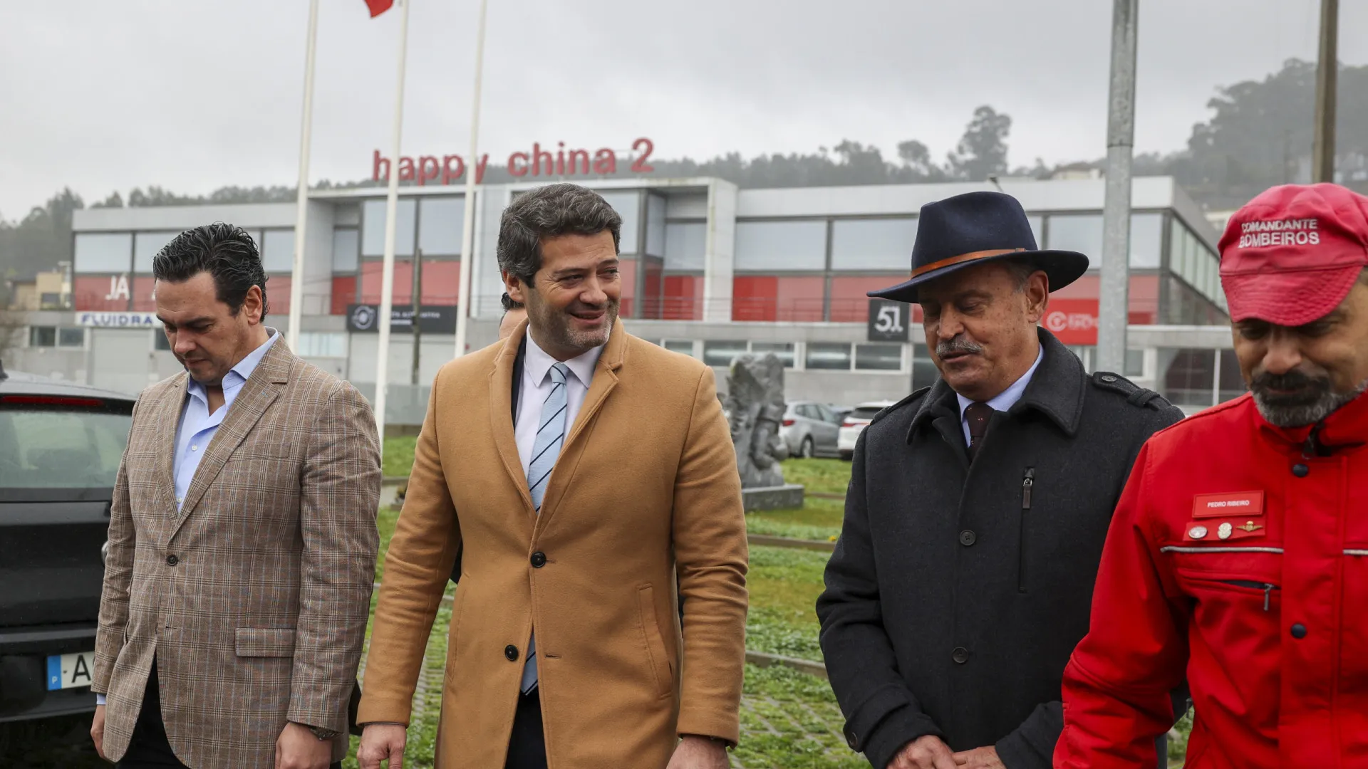 
                    Anúncio de apoios é 