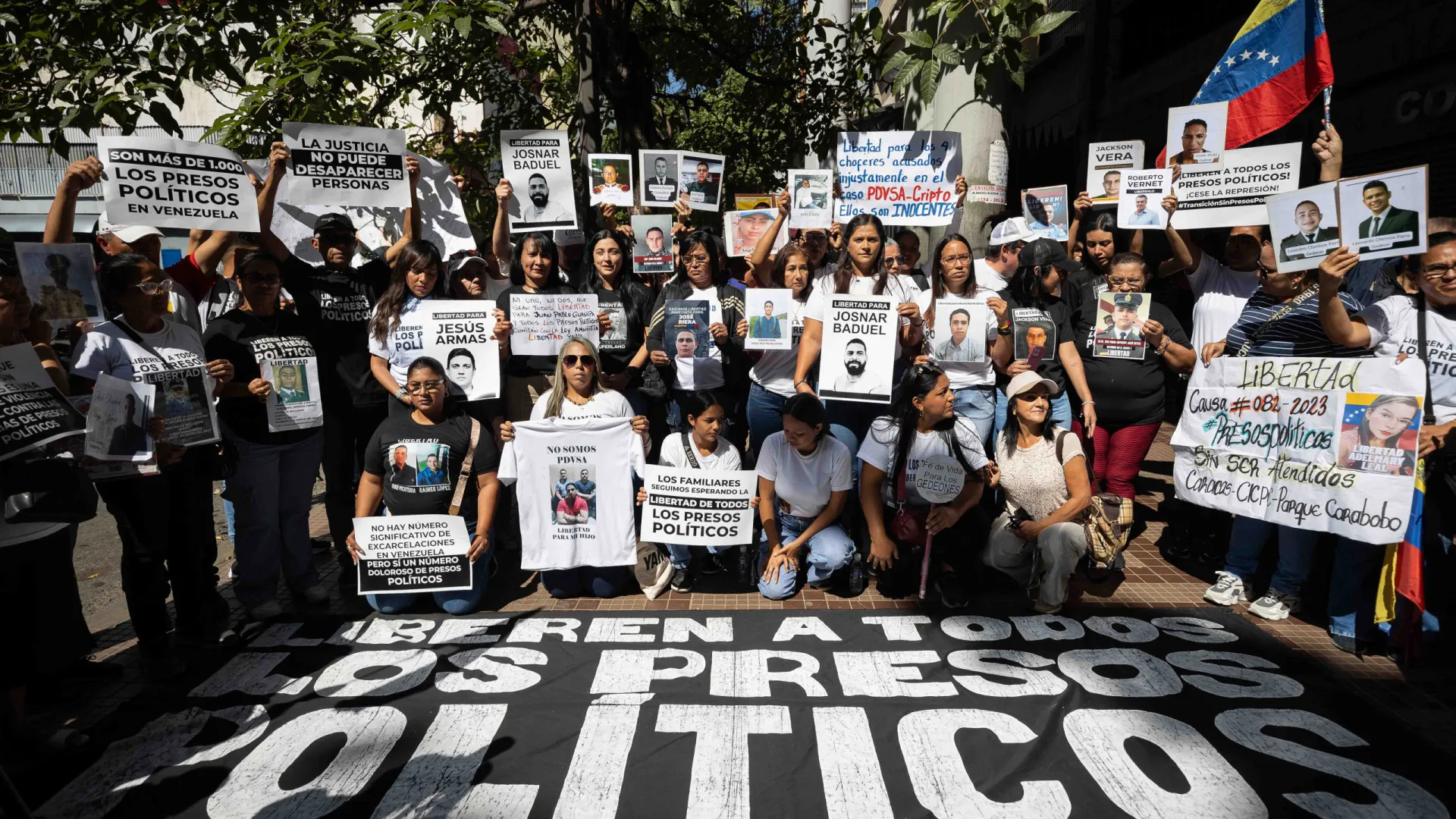 
                    Lei de amnistia na Venezuela serve a 