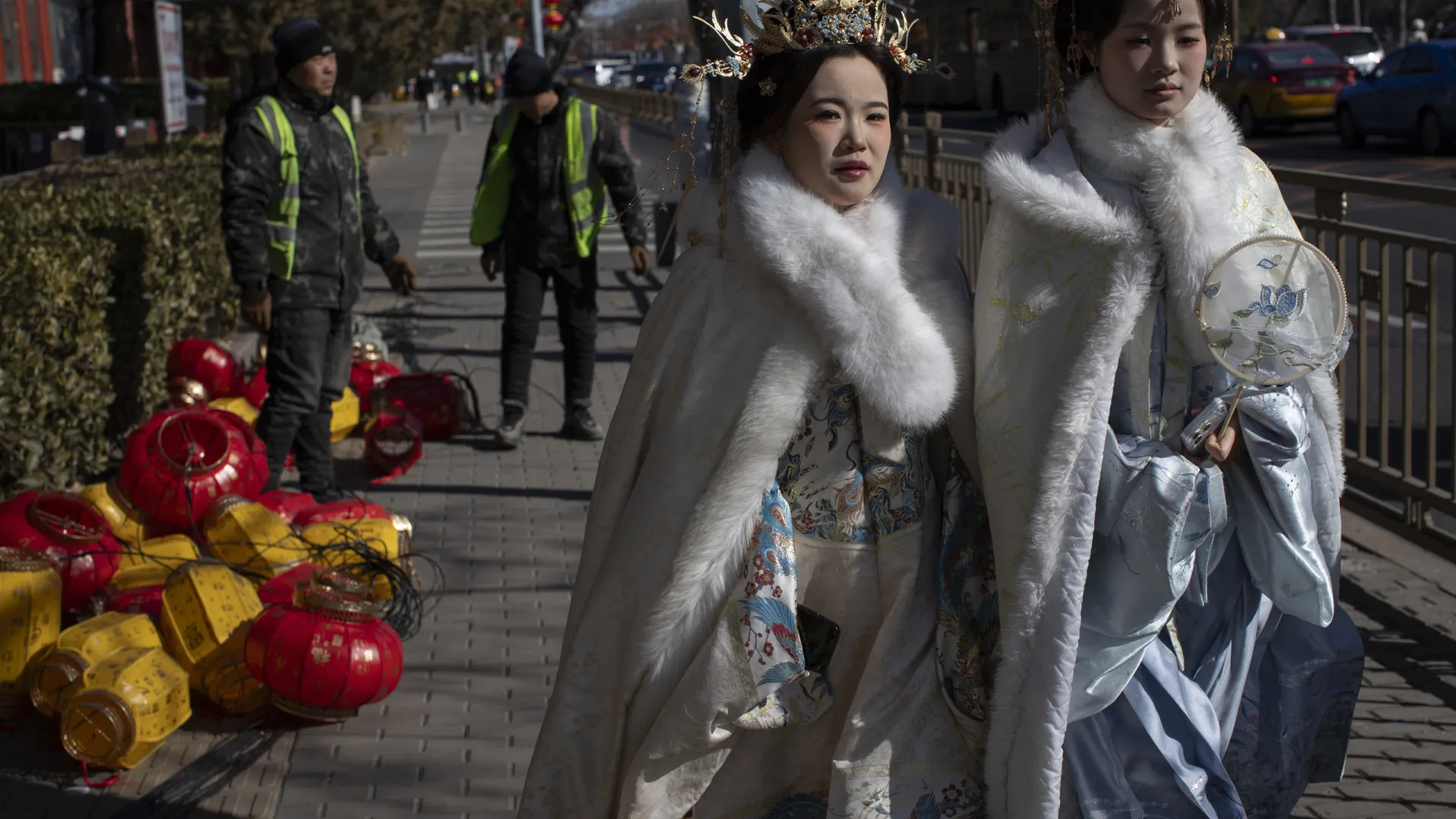 
                    Macau tem recorde de passagens na fronteira a 10 dias do Ano Novo Lunar
                