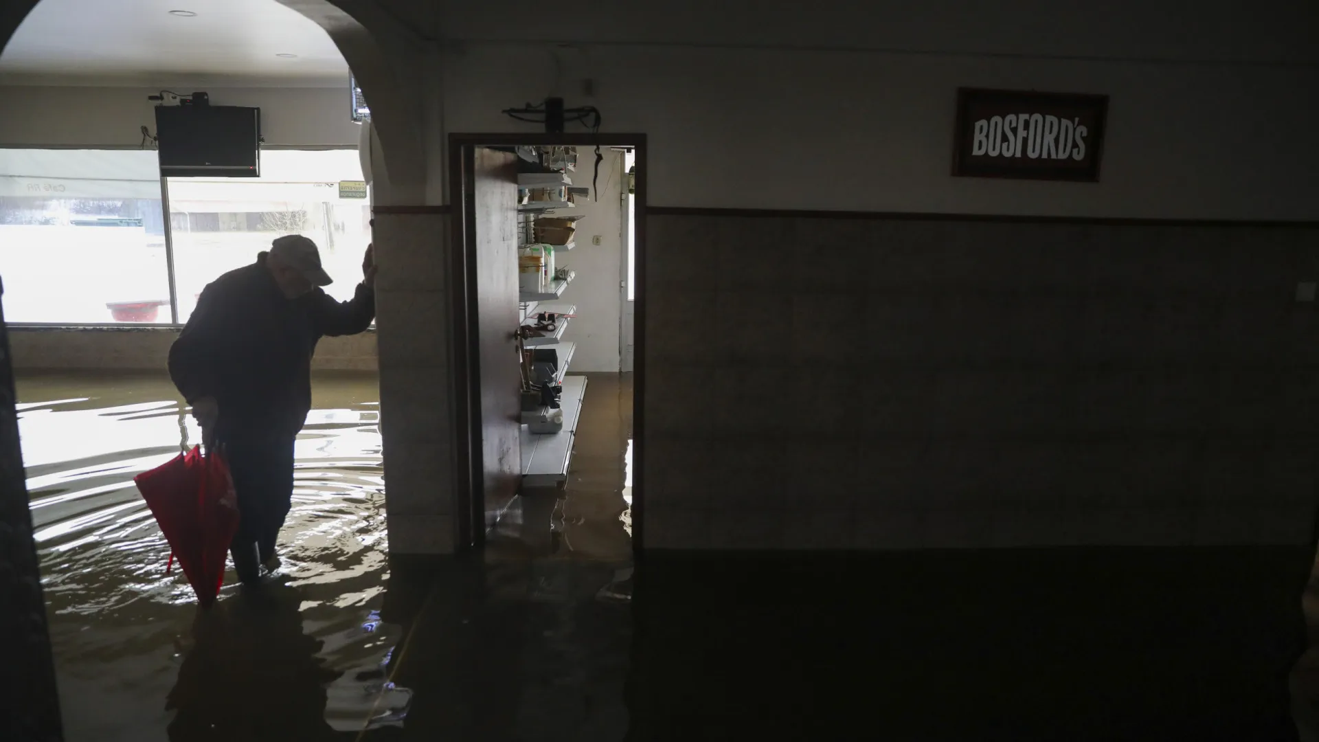 Alerta para chuva forte nas zonas de Lisboa, Oeste e Setúbal