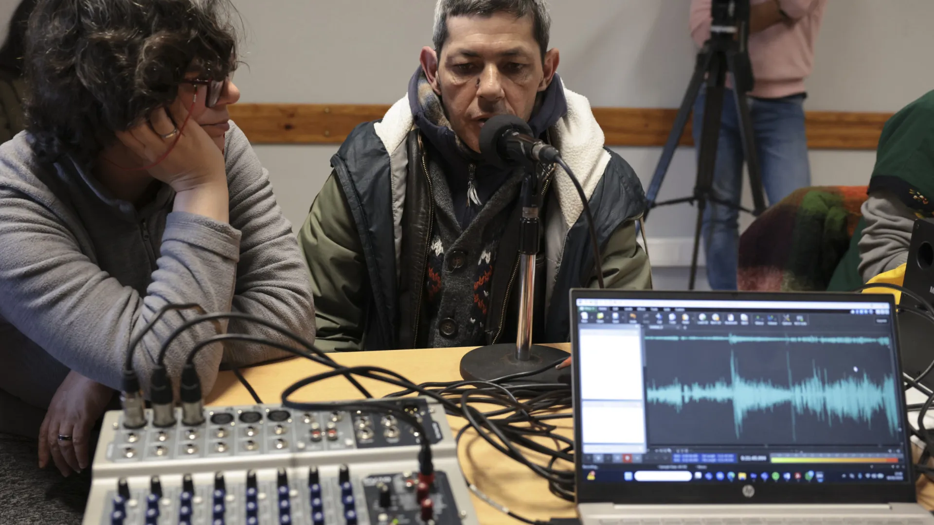 
                    Rádio Aurora é um microfone aberto a quem vive o estigma da saúde mental
                