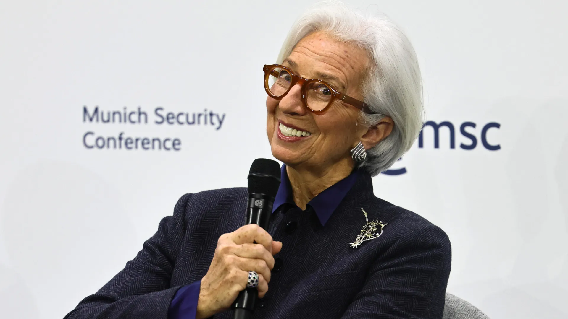 
                    Imposto sobre capital que não fica na Europa? 