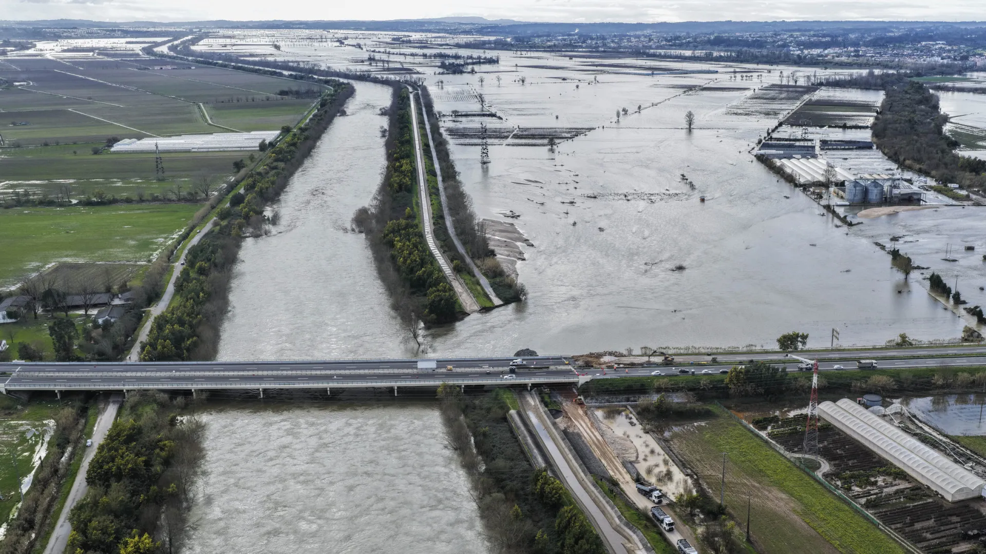 
                    A1 em Coimbra pode reabrir 