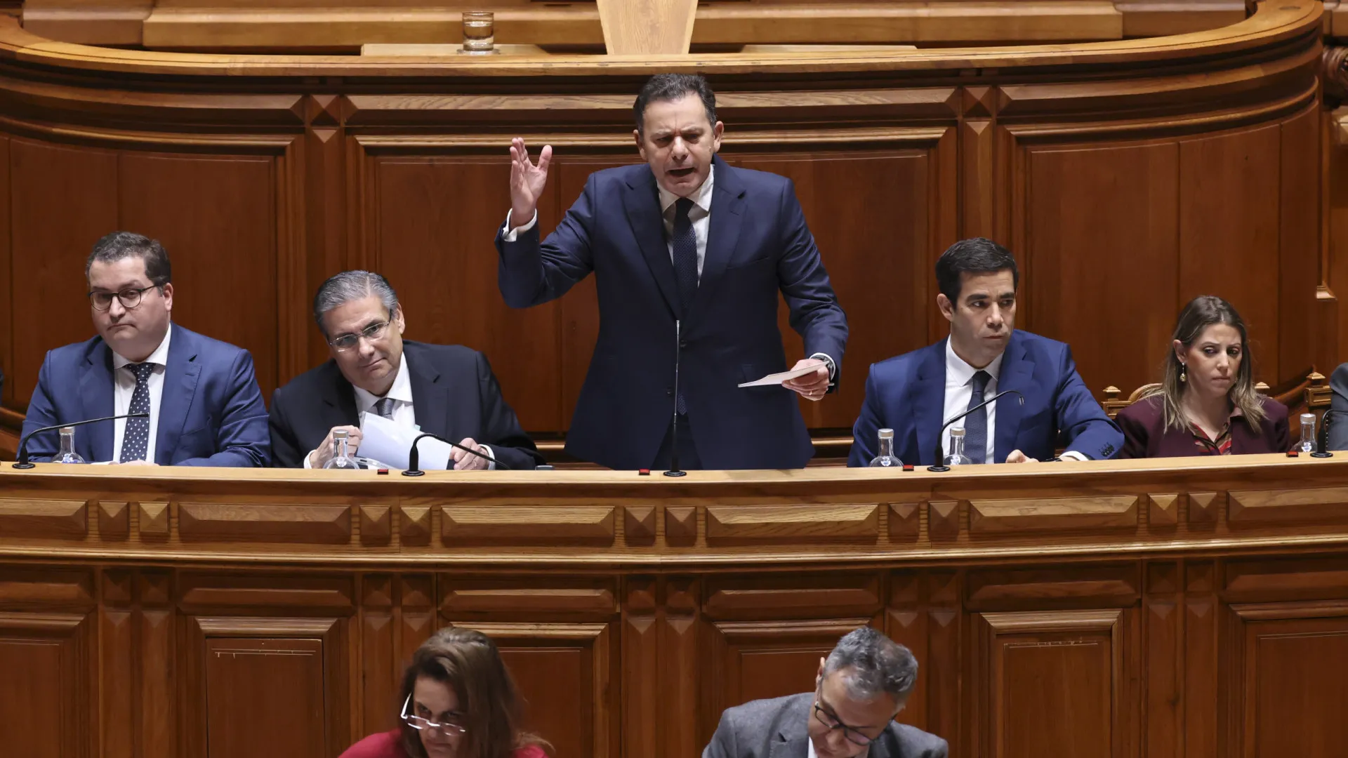 
                    Estado não é perfeito mas 