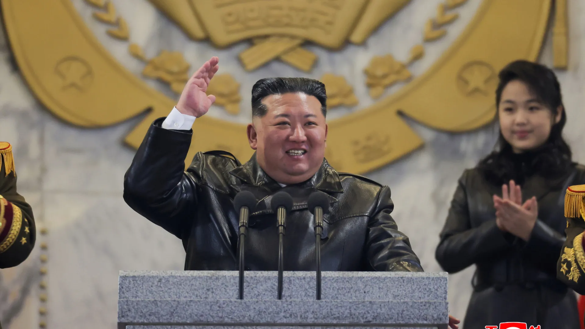 
                    Líder da Coreia do Norte reeleito à frente do mais alto órgão do Estado
                