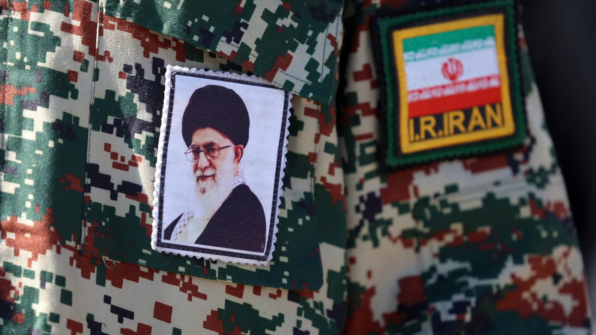 
                    Media israelitas noticiam que líder supremo iraniano 