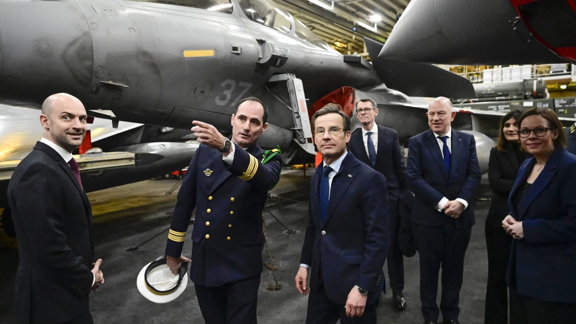 
                    Suécia não acolhe armas nucleares 