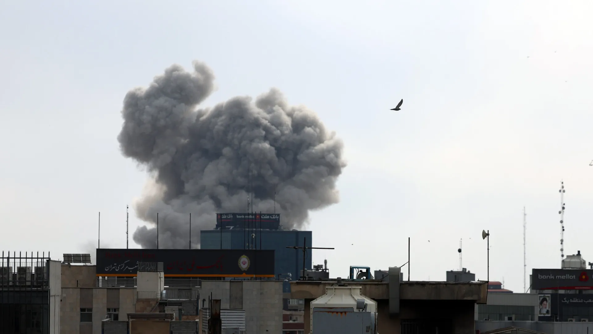 
                    Forças israelitas reclamam destruição de 600 alvos iranianos
                