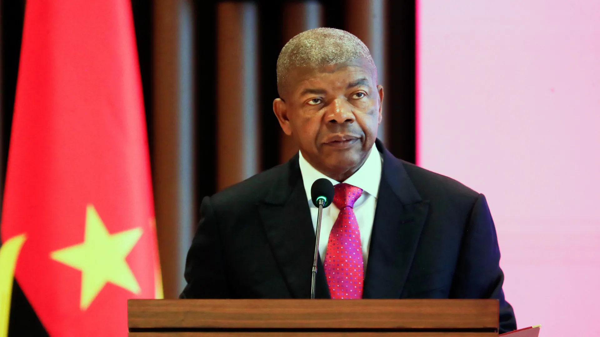 
                    PR angolano manifesta 