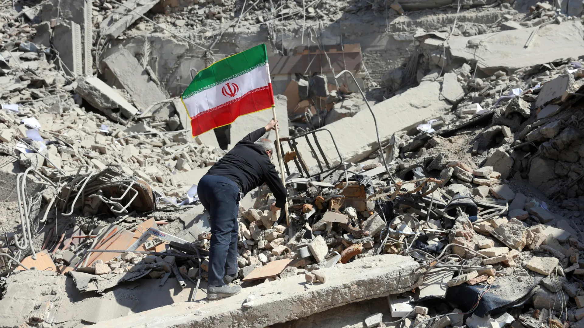 Guerra provocou pelo menos 1.230 mortos, diz Irão