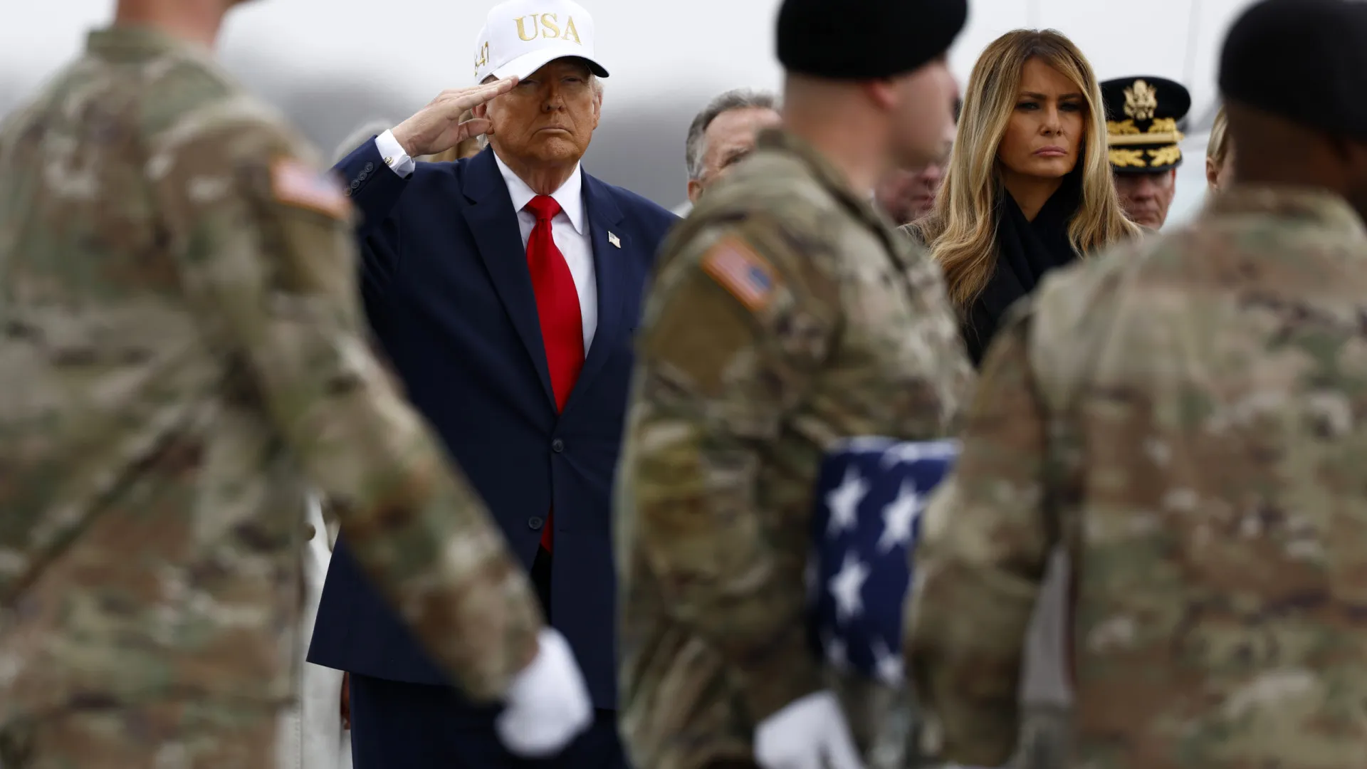 Wall Street vira de queda para alta após declarações de Trump