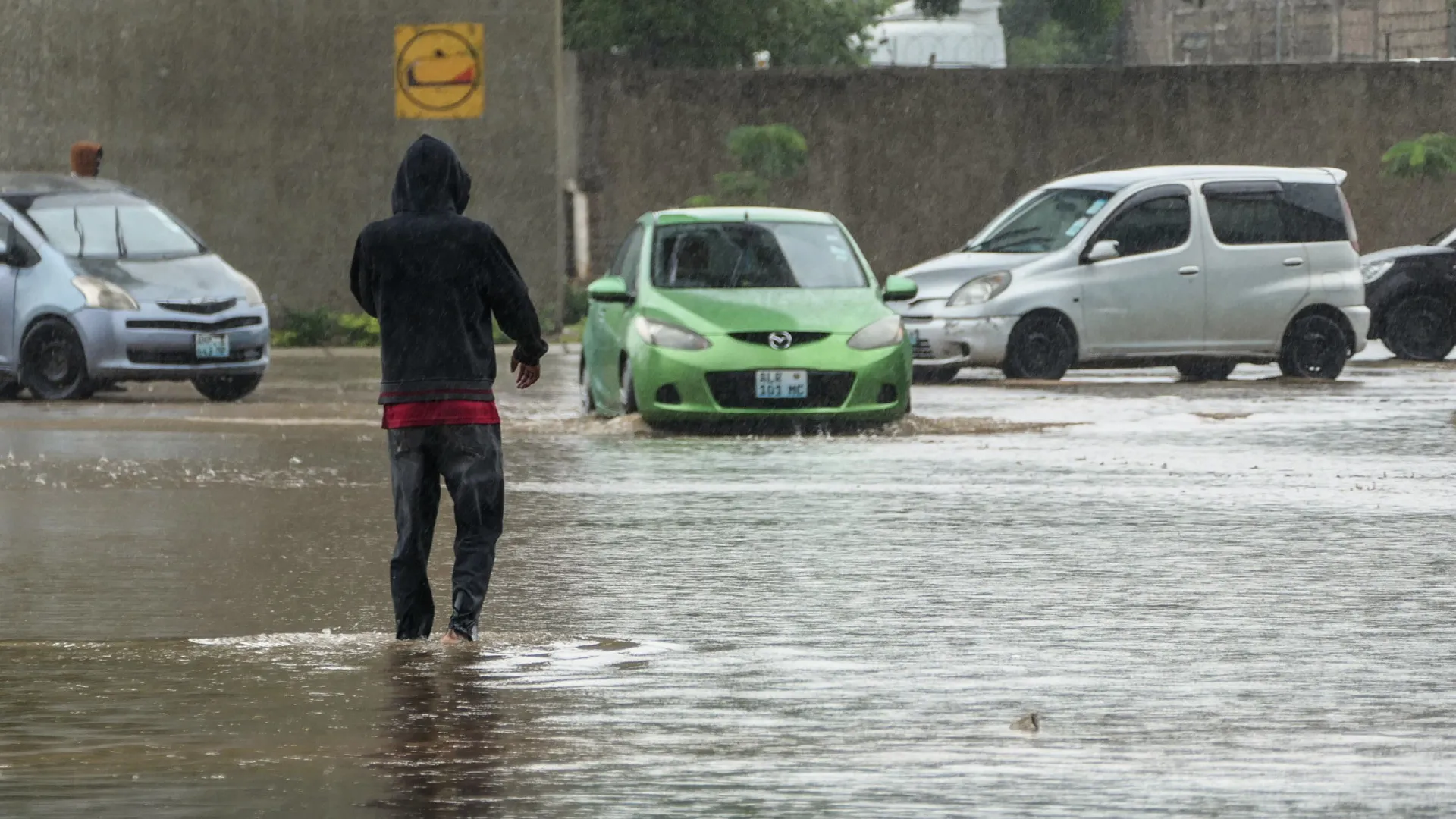 Época das chuvas em Moçambique já afetou 900 mil pessoas com 279 mortos