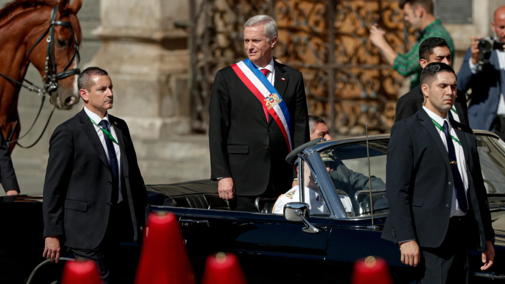 Novo líder do Chile enfrenta disputa de influência entre China e EUA