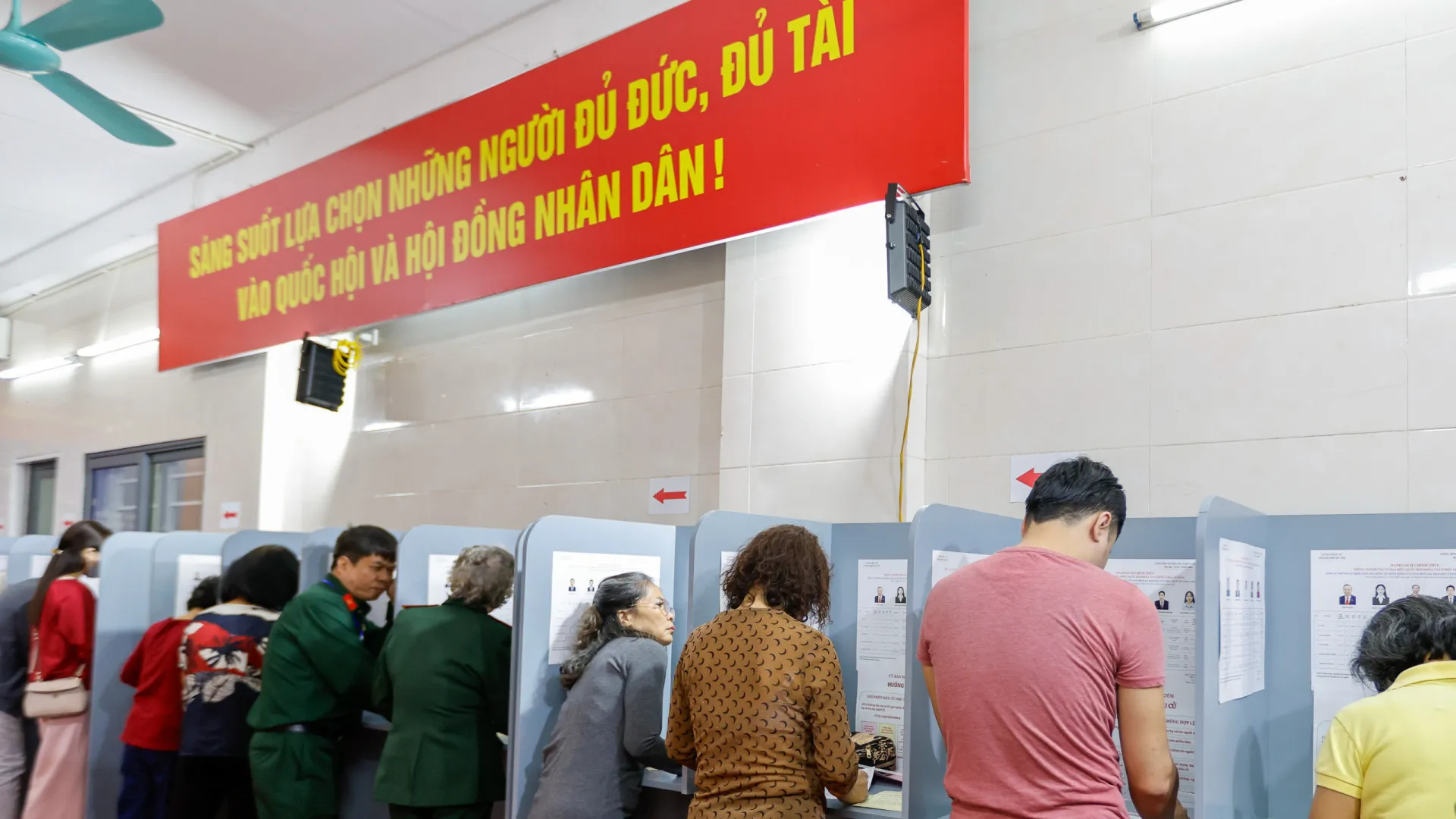 Quase 79 milhões vão a votos no Vietname para eleger um novo parlamento