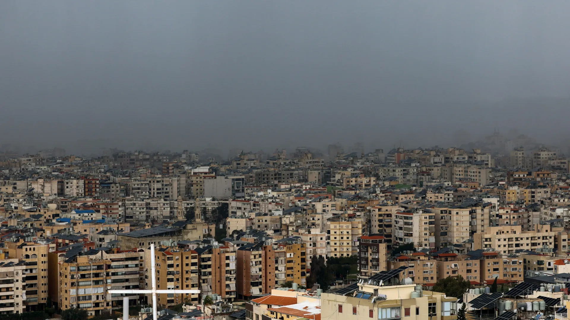 Ataques israelitas no Líbano já mataram 850 pessoas (107 crianças)