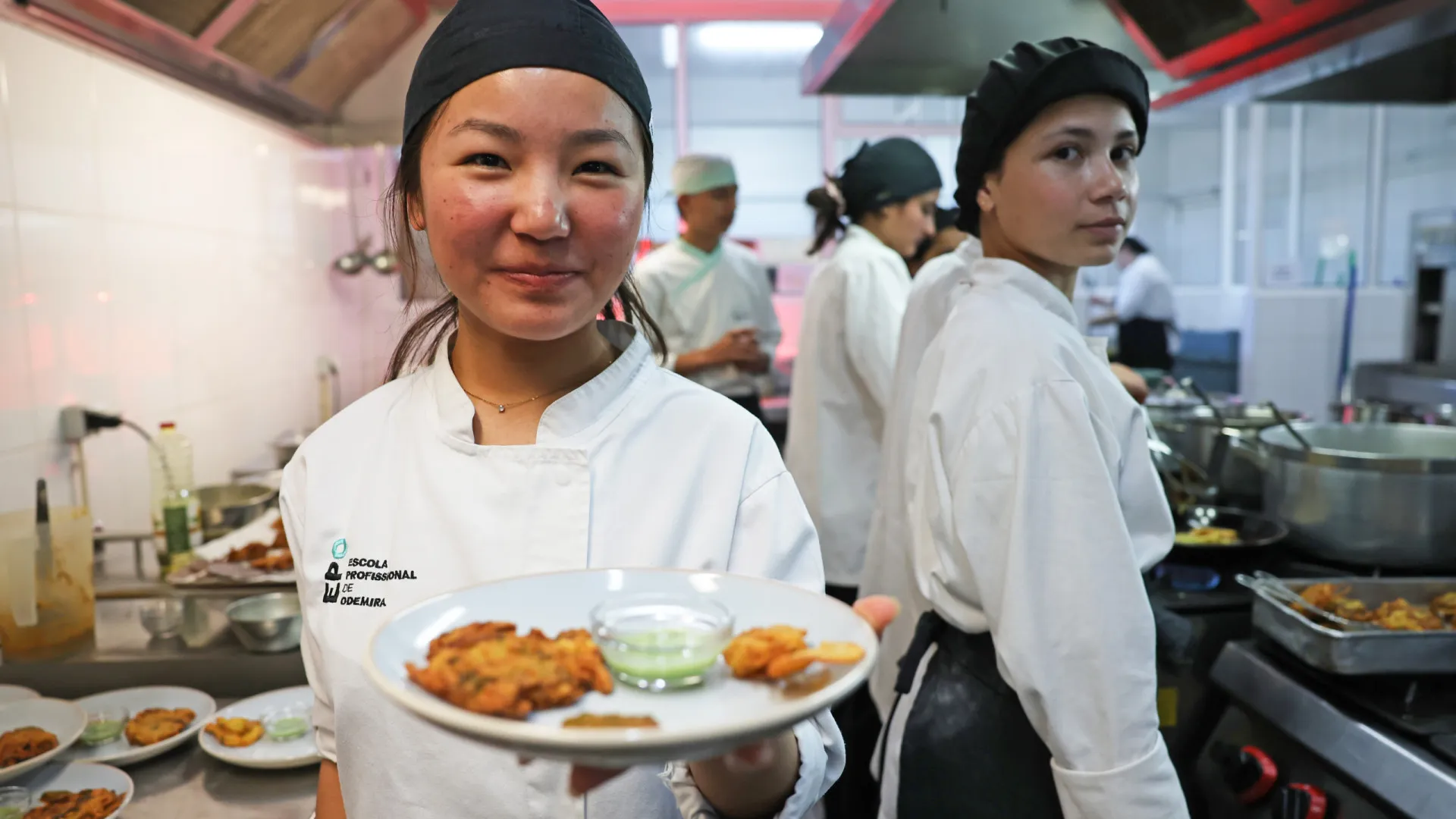 
                    Escola Profissional de Odemira é 'caldo' de culturas e prepara para trabalho
                