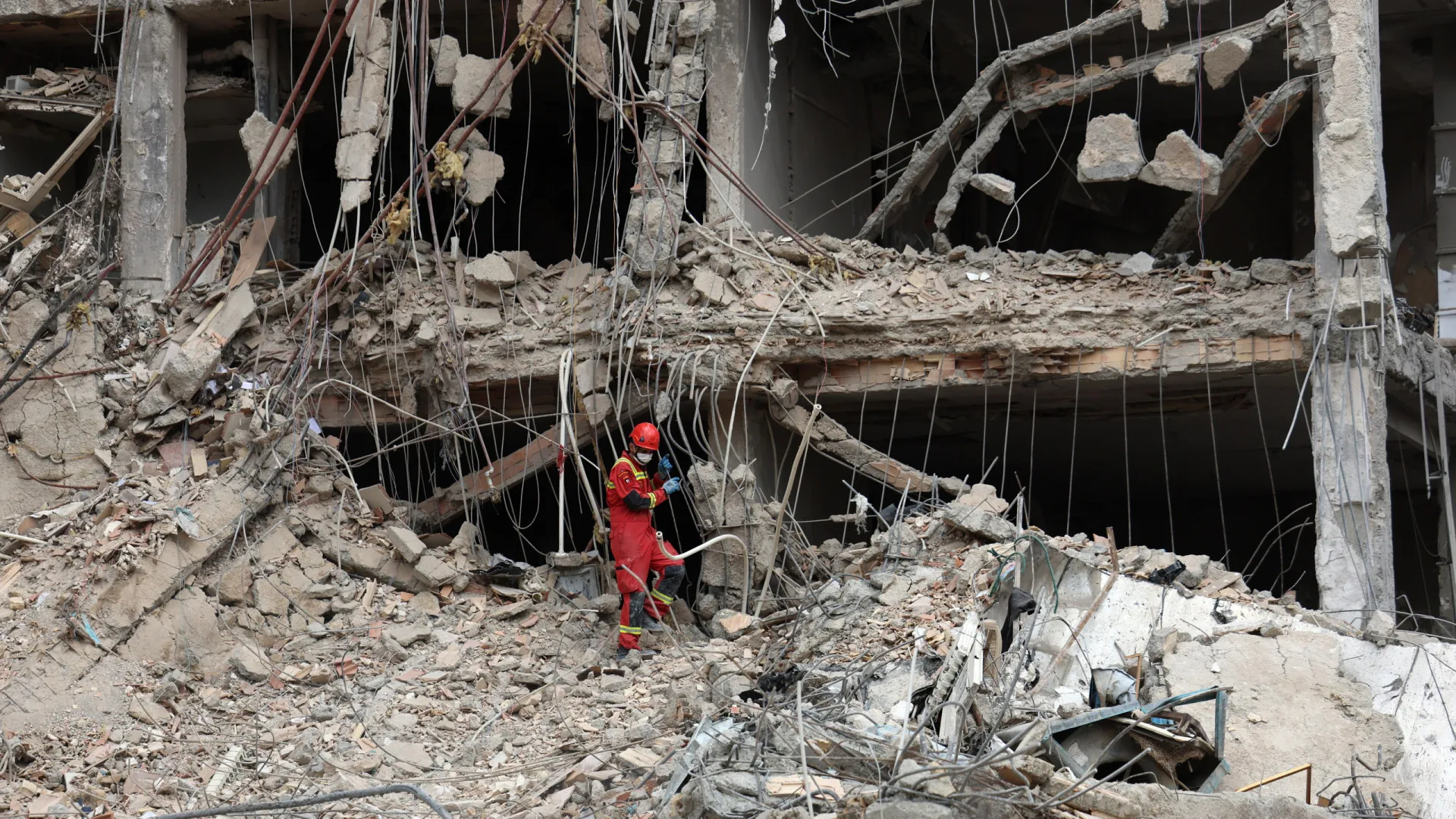 Irão: Israel vai continuar a atacar de acordo com "plano inalterado"