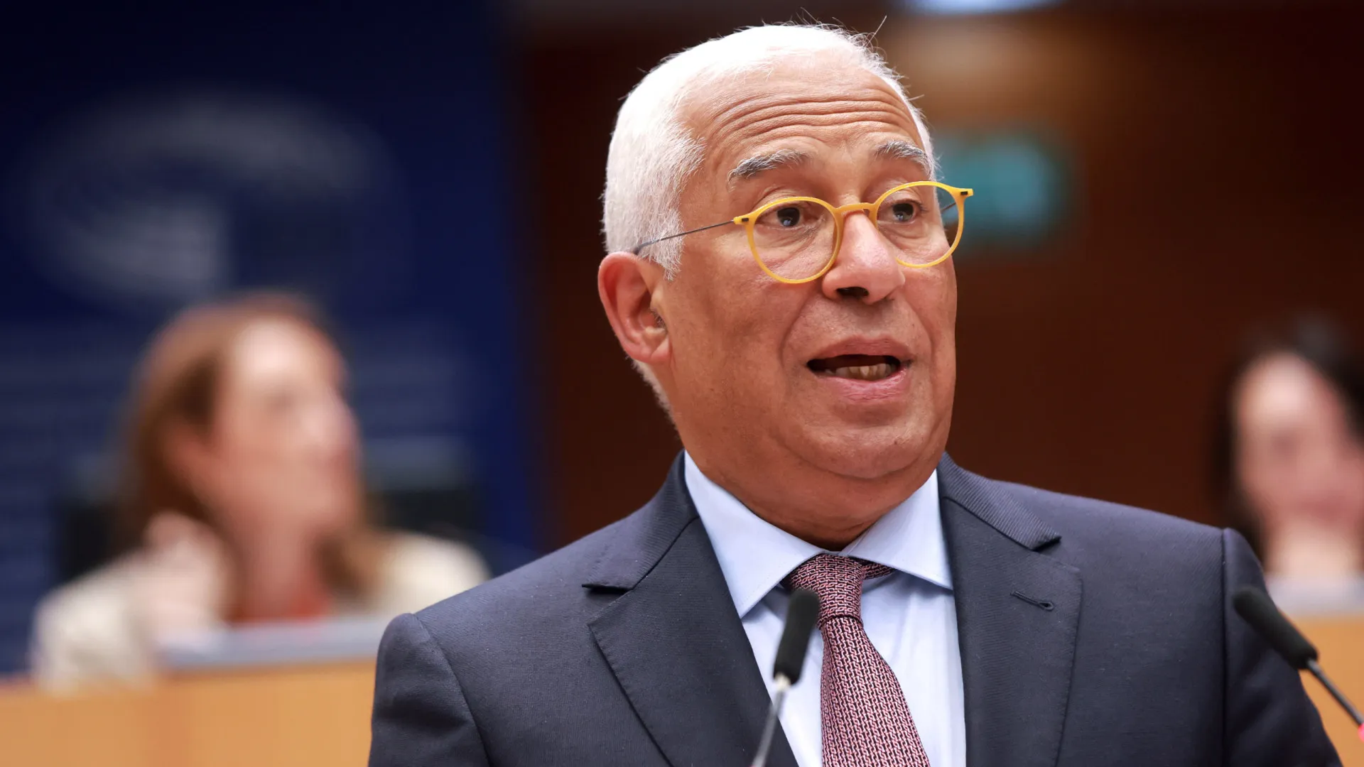 Líderes da UE vão discutir princípio de defesa mútua em caso de ataque