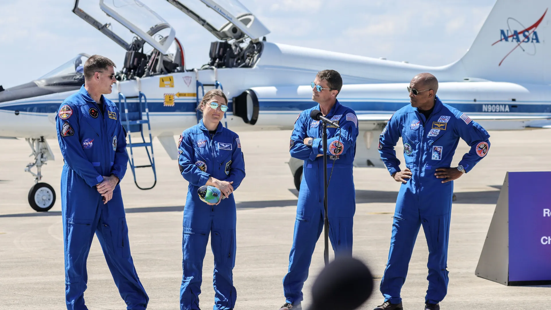 Lançamento da missão lunar Artemis II previsto para as 23h30