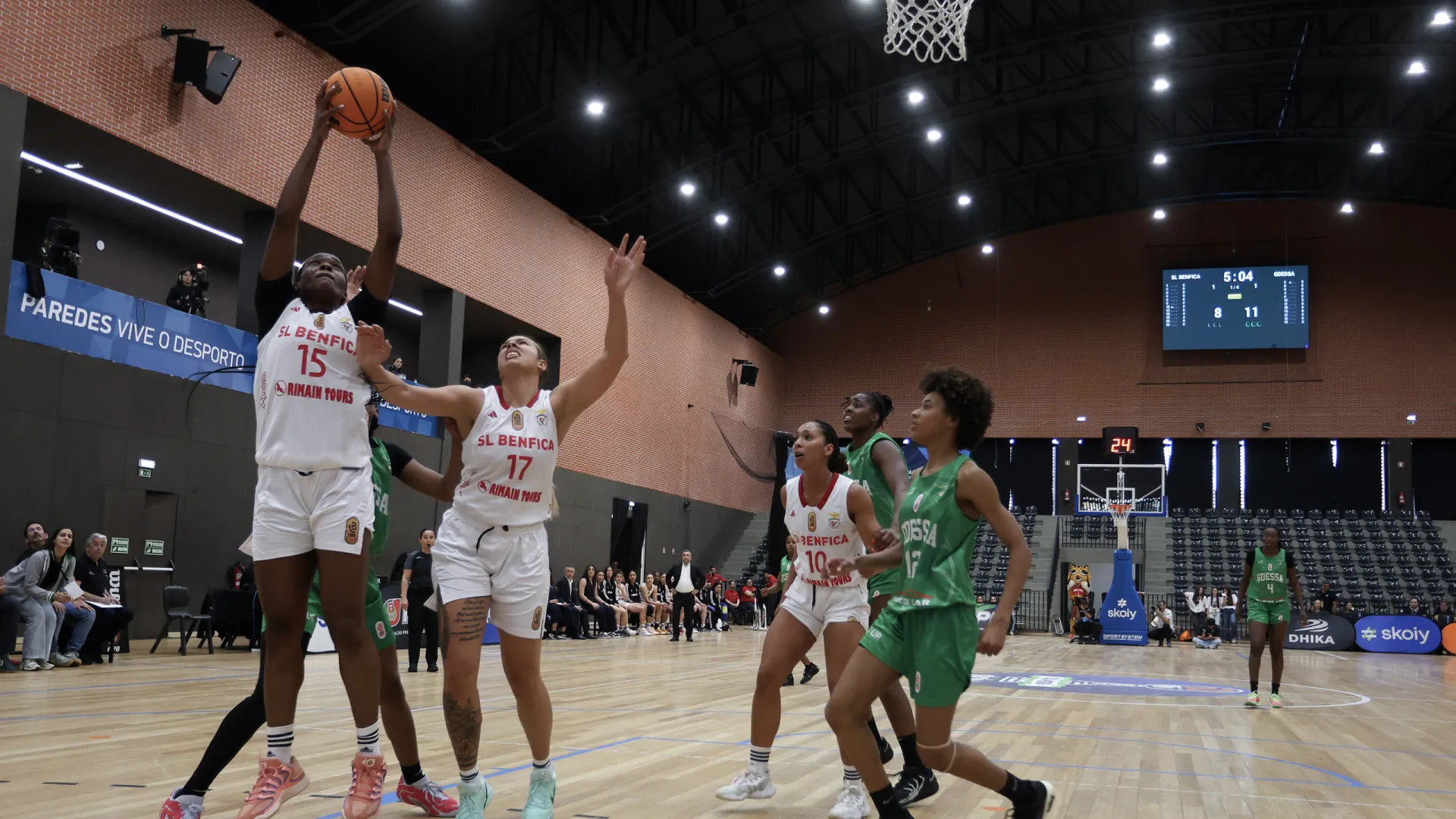 Benfica vence confortavelmente GDESSA e reconquista Taça de Portugal